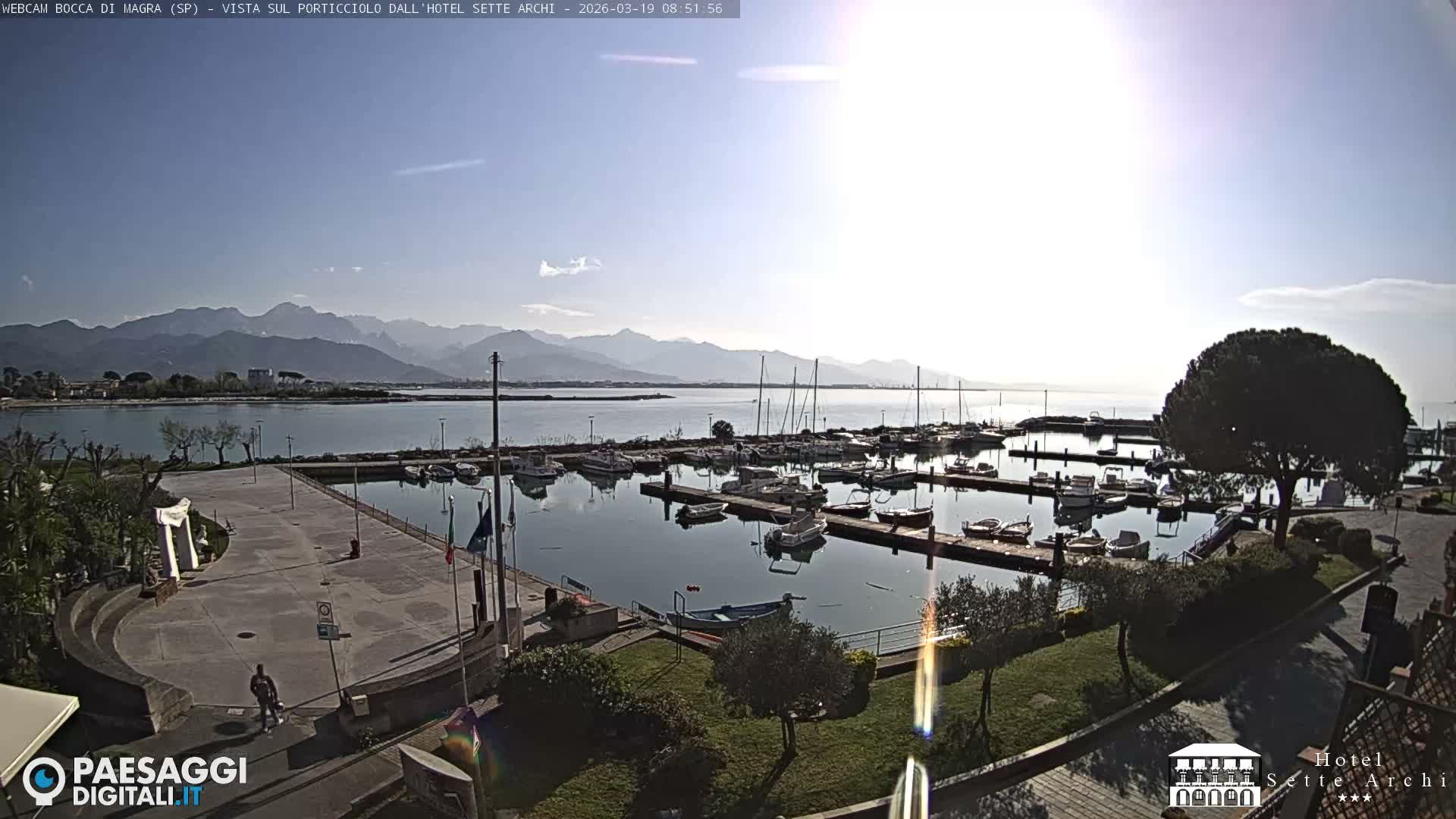  Bocca di Magra Harbor Live Cam - La Spezia, Liguria, Italy