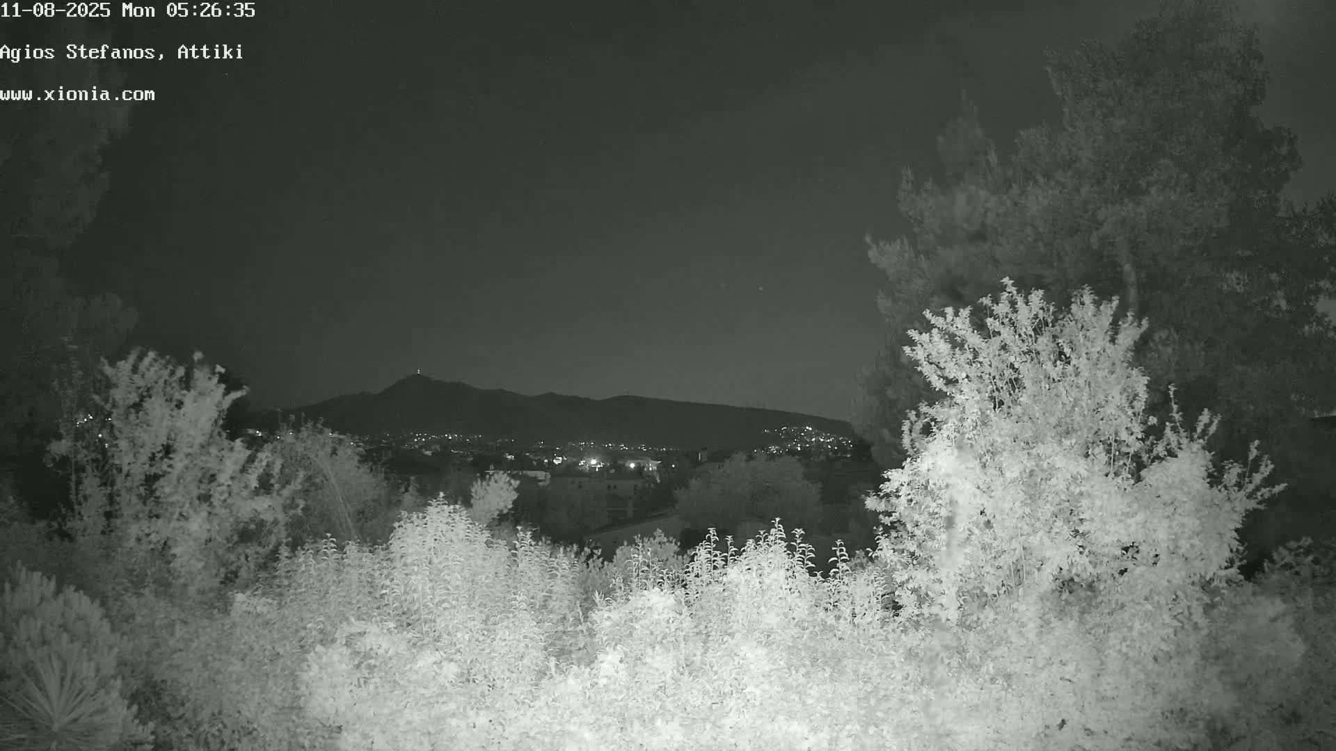 Dionysos, Agios Stefanos Skyline & Mount Pentelicus (Pentéli Óros) Live Cam  - Dasos Kouremenou, Ágios Stéfanos, Diónysos, East Attica (Anatolikís Attikís) , Athens (Athína), Attica (Attikí), Greece