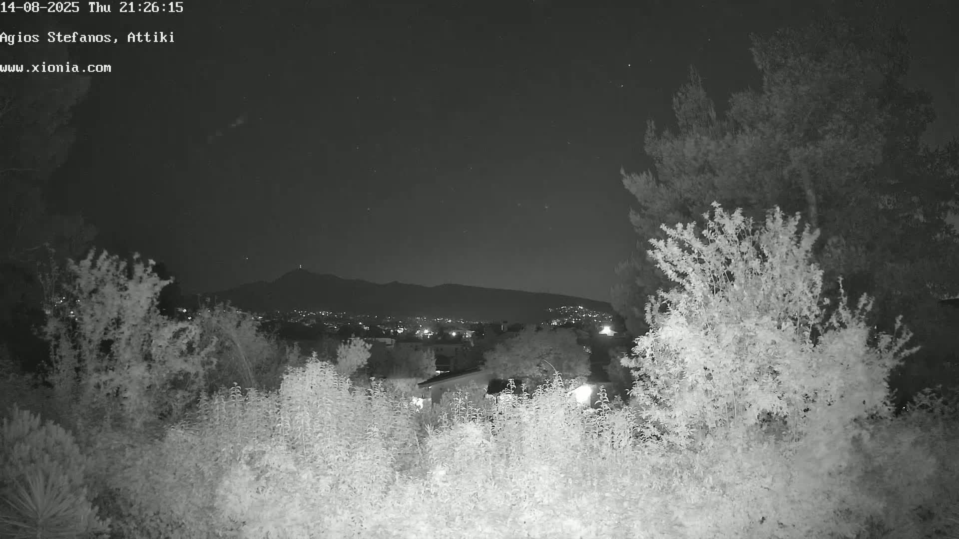 Dionysos, Agios Stefanos Skyline & Mount Pentelicus (Pentéli Óros) Live Cam  - Dasos Kouremenou, Ágios Stéfanos, Diónysos, East Attica (Anatolikís Attikís) , Athens (Athína), Attica (Attikí), Greece