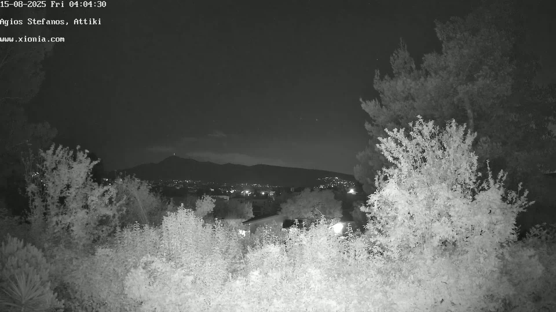 Dionysos, Agios Stefanos Skyline & Mount Pentelicus (Pentéli Óros) Live Cam  - Dasos Kouremenou, Ágios Stéfanos, Diónysos, East Attica (Anatolikís Attikís) , Athens (Athína), Attica (Attikí), Greece
