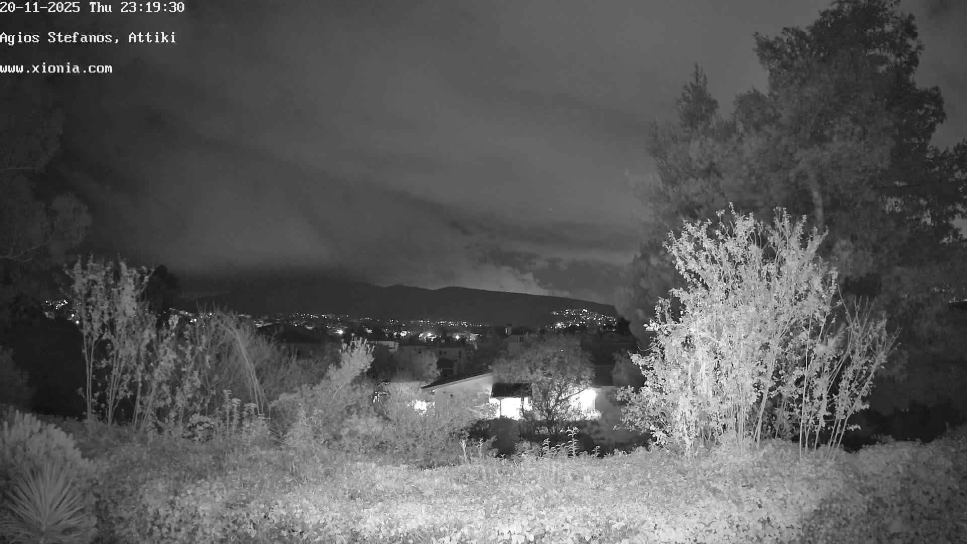Dionysos, Agios Stefanos Skyline & Mount Pentelicus (Pentéli Óros) Live Cam  - Dasos Kouremenou, Ágios Stéfanos, Diónysos, East Attica (Anatolikís Attikís) , Athens (Athína), Attica (Attikí), Greece