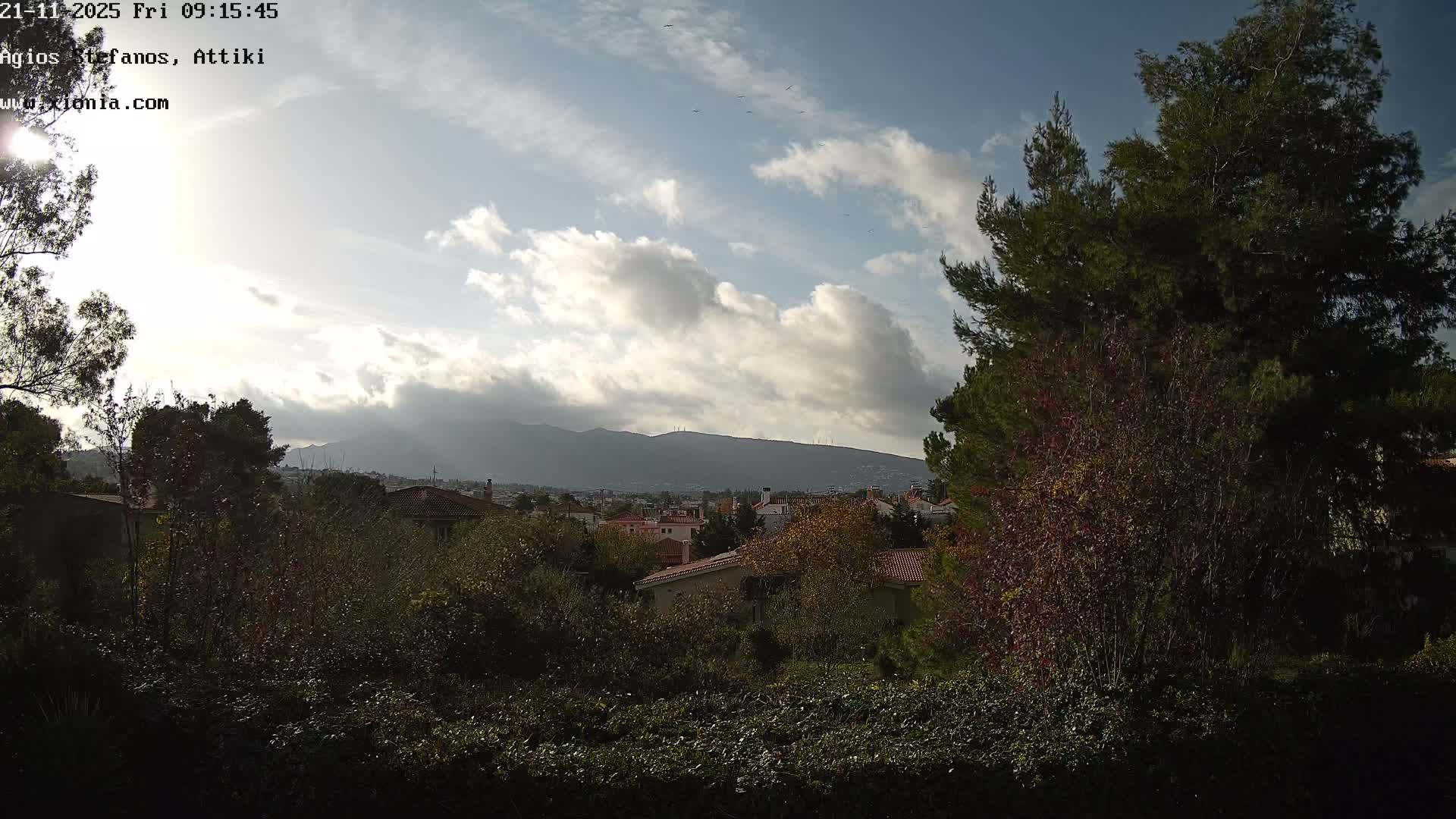 Dionysos, Agios Stefanos Skyline & Mount Pentelicus (Pentéli Óros) Live Cam  - Dasos Kouremenou, Ágios Stéfanos, Diónysos, East Attica (Anatolikís Attikís) , Athens (Athína), Attica (Attikí), Greece