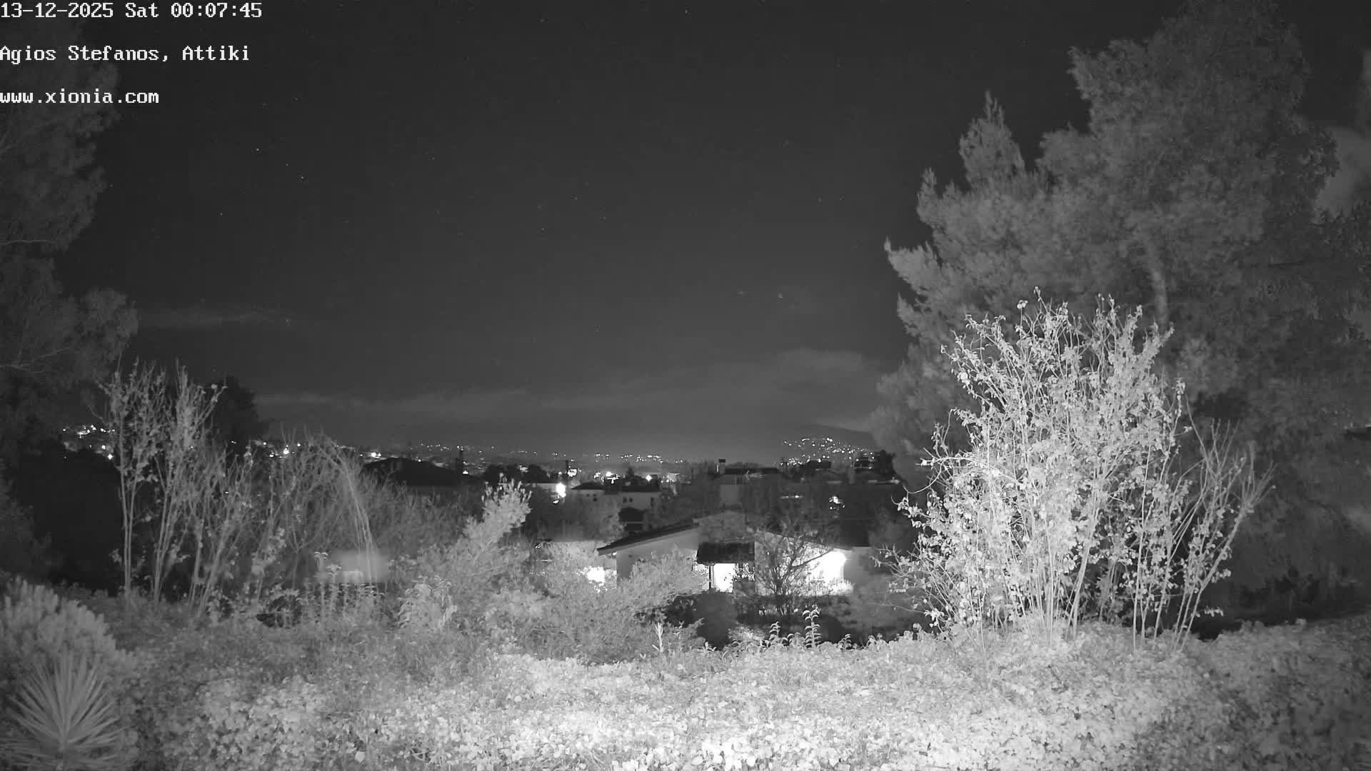 Dionysos, Agios Stefanos Skyline & Mount Pentelicus (Pentéli Óros) Live Cam  - Dasos Kouremenou, Ágios Stéfanos, Diónysos, East Attica (Anatolikís Attikís) , Athens (Athína), Attica (Attikí), Greece