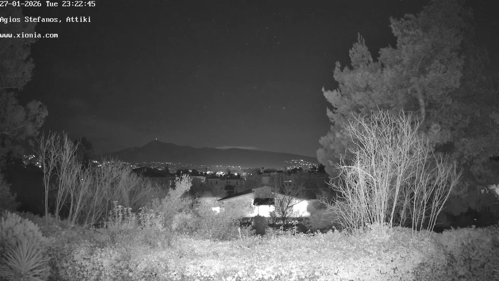 Dionysos, Agios Stefanos Skyline & Mount Pentelicus (Pentéli Óros) Live Cam  - Dasos Kouremenou, Ágios Stéfanos, Diónysos, East Attica (Anatolikís Attikís) , Athens (Athína), Attica (Attikí), Greece