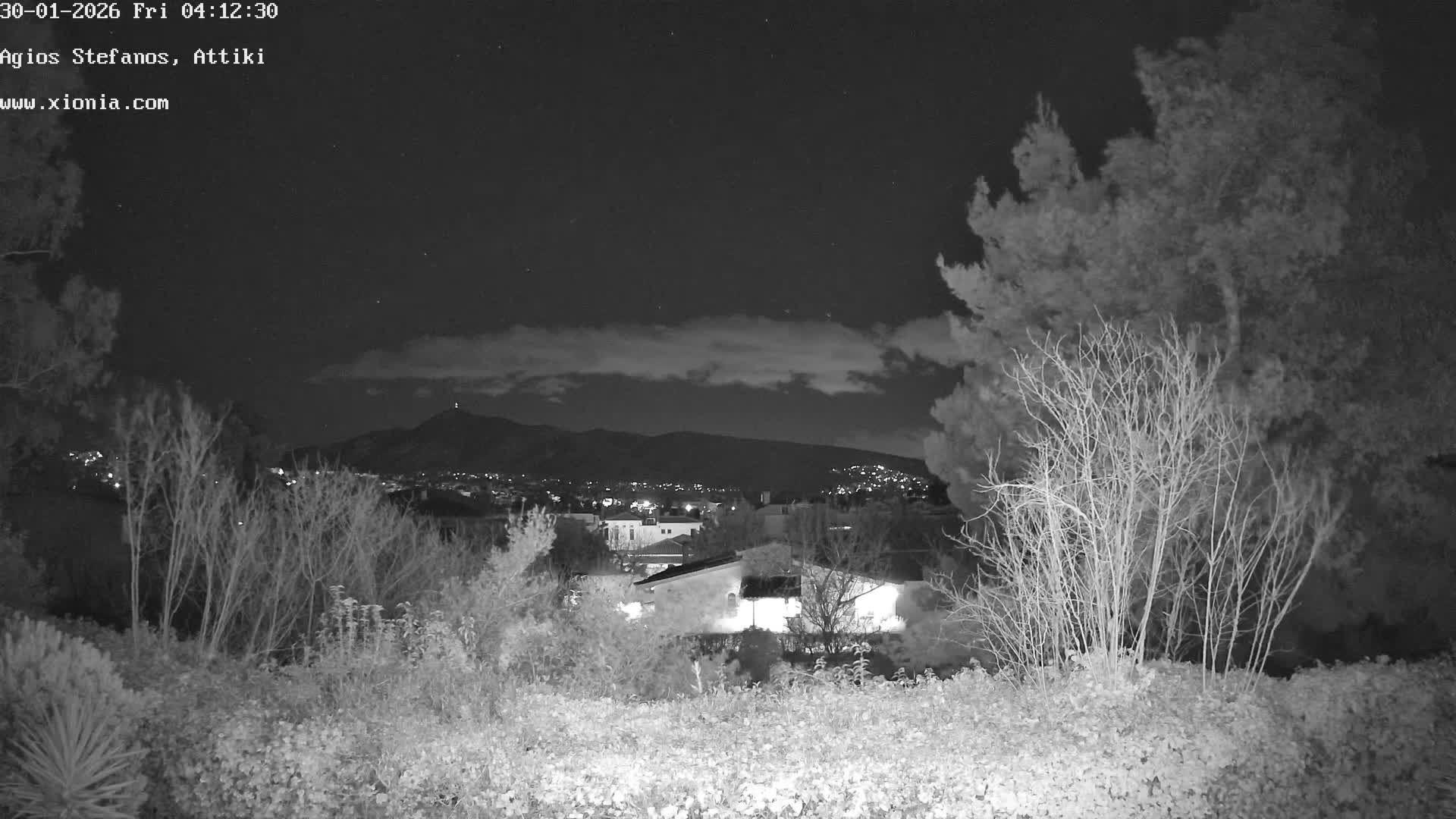 Dionysos, Agios Stefanos Skyline & Mount Pentelicus (Pentéli Óros) Live Cam  - Dasos Kouremenou, Ágios Stéfanos, Diónysos, East Attica (Anatolikís Attikís) , Athens (Athína), Attica (Attikí), Greece