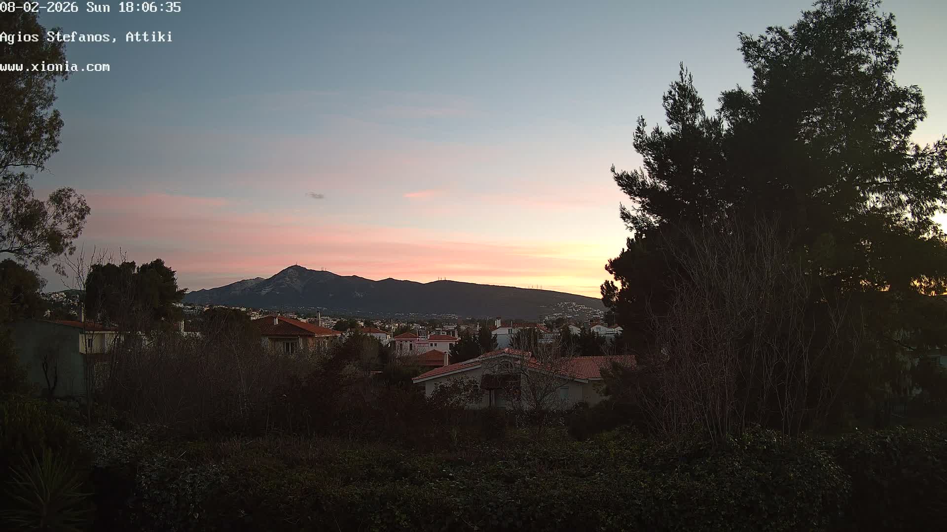 Dionysos, Agios Stefanos Skyline & Mount Pentelicus (Pentéli Óros) Live Cam  - Dasos Kouremenou, Ágios Stéfanos, Diónysos, East Attica (Anatolikís Attikís) , Athens (Athína), Attica (Attikí), Greece