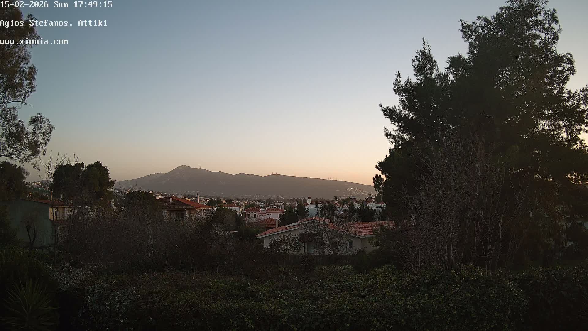 Dionysos, Agios Stefanos Skyline & Mount Pentelicus (Pentéli Óros) Live Cam  - Dasos Kouremenou, Ágios Stéfanos, Diónysos, East Attica (Anatolikís Attikís) , Athens (Athína), Attica (Attikí), Greece