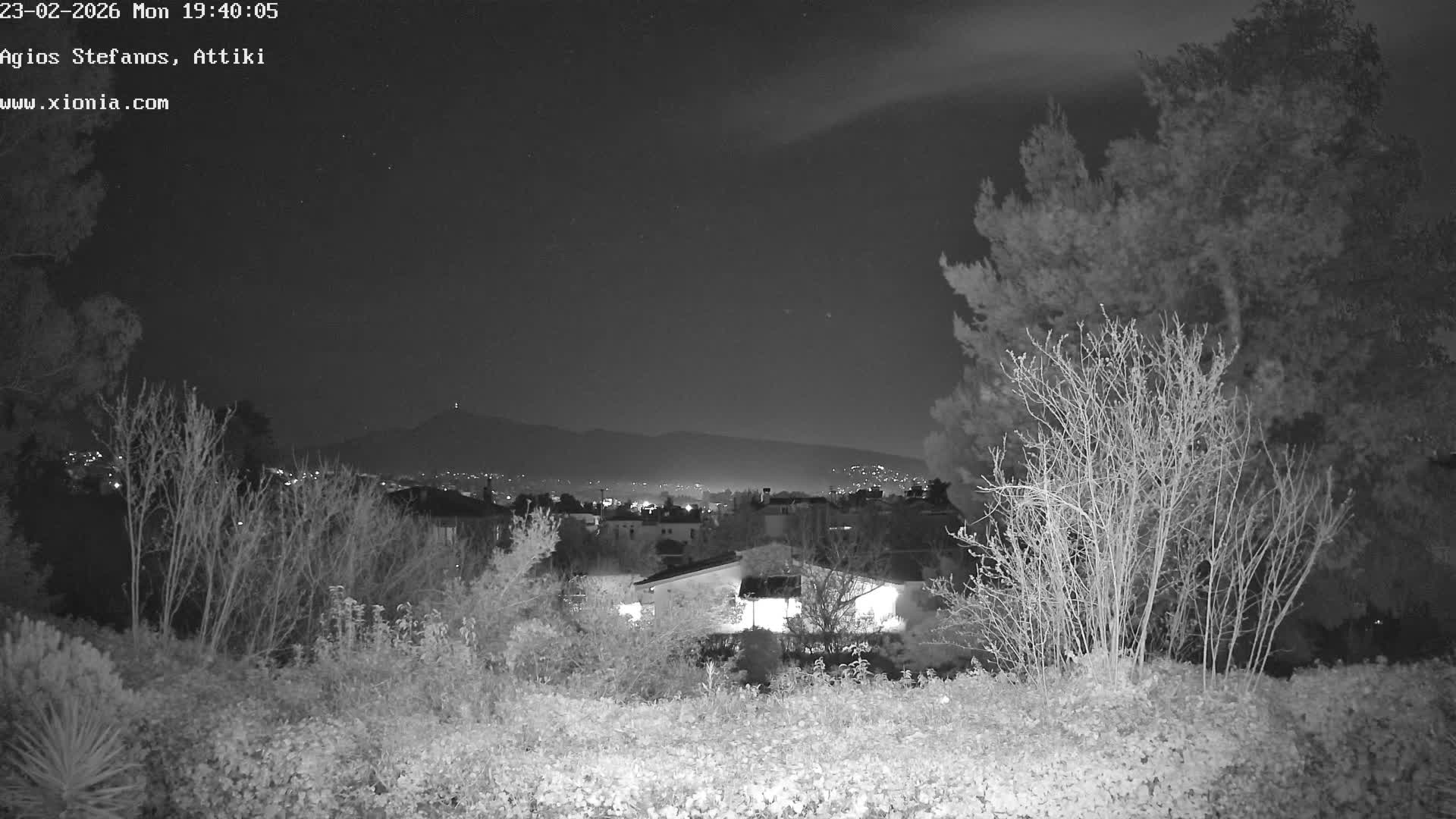 Dionysos, Agios Stefanos Skyline & Mount Pentelicus (Pentéli Óros) Live Cam  - Dasos Kouremenou, Ágios Stéfanos, Diónysos, East Attica (Anatolikís Attikís) , Athens (Athína), Attica (Attikí), Greece