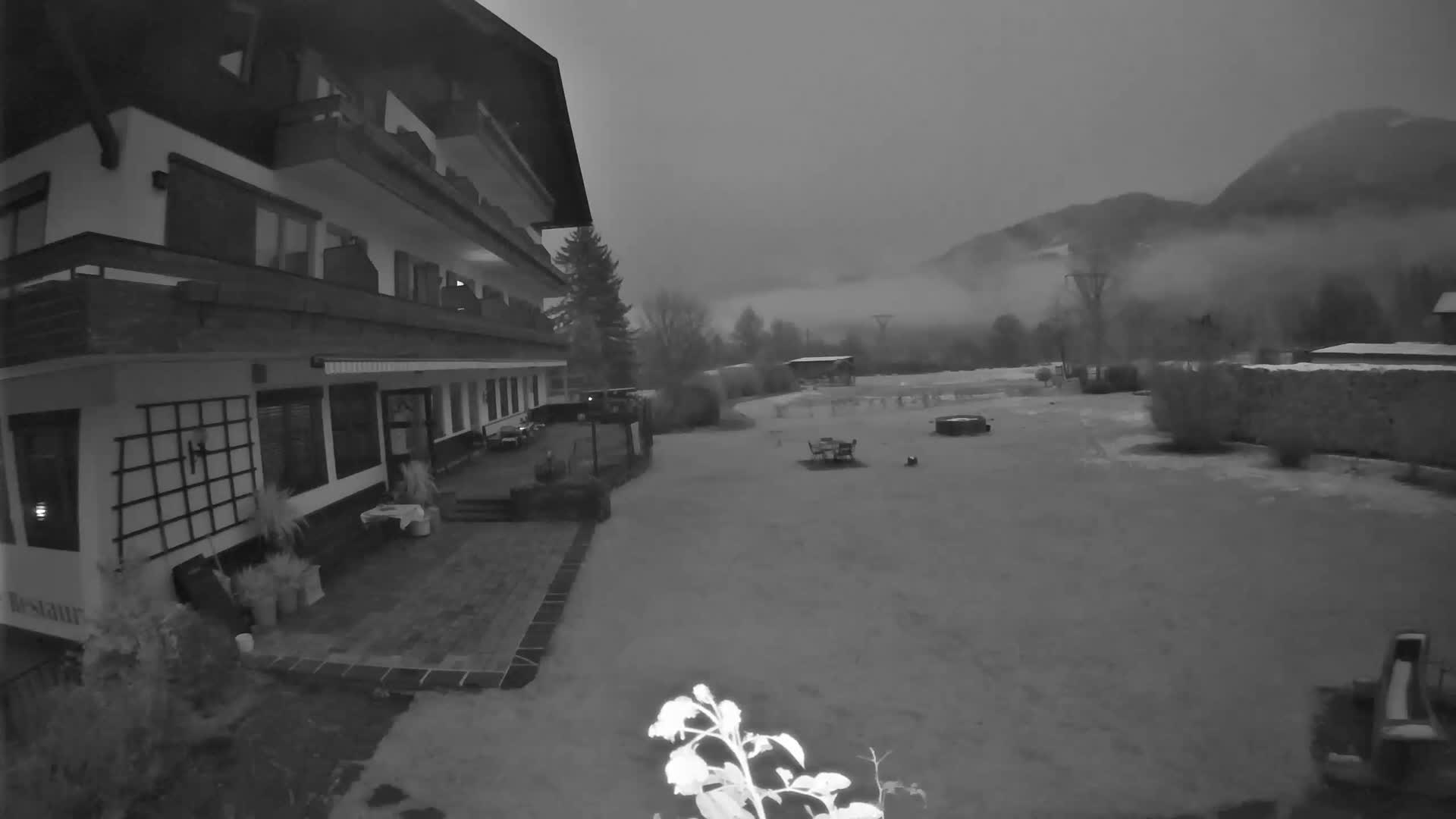 Berg im Drautal, GolfHotel Berghof & Drautalgolf Field Live Cam - Tratten, Berg im Drautal, Spittal an der Drau, Carinthia, Austria