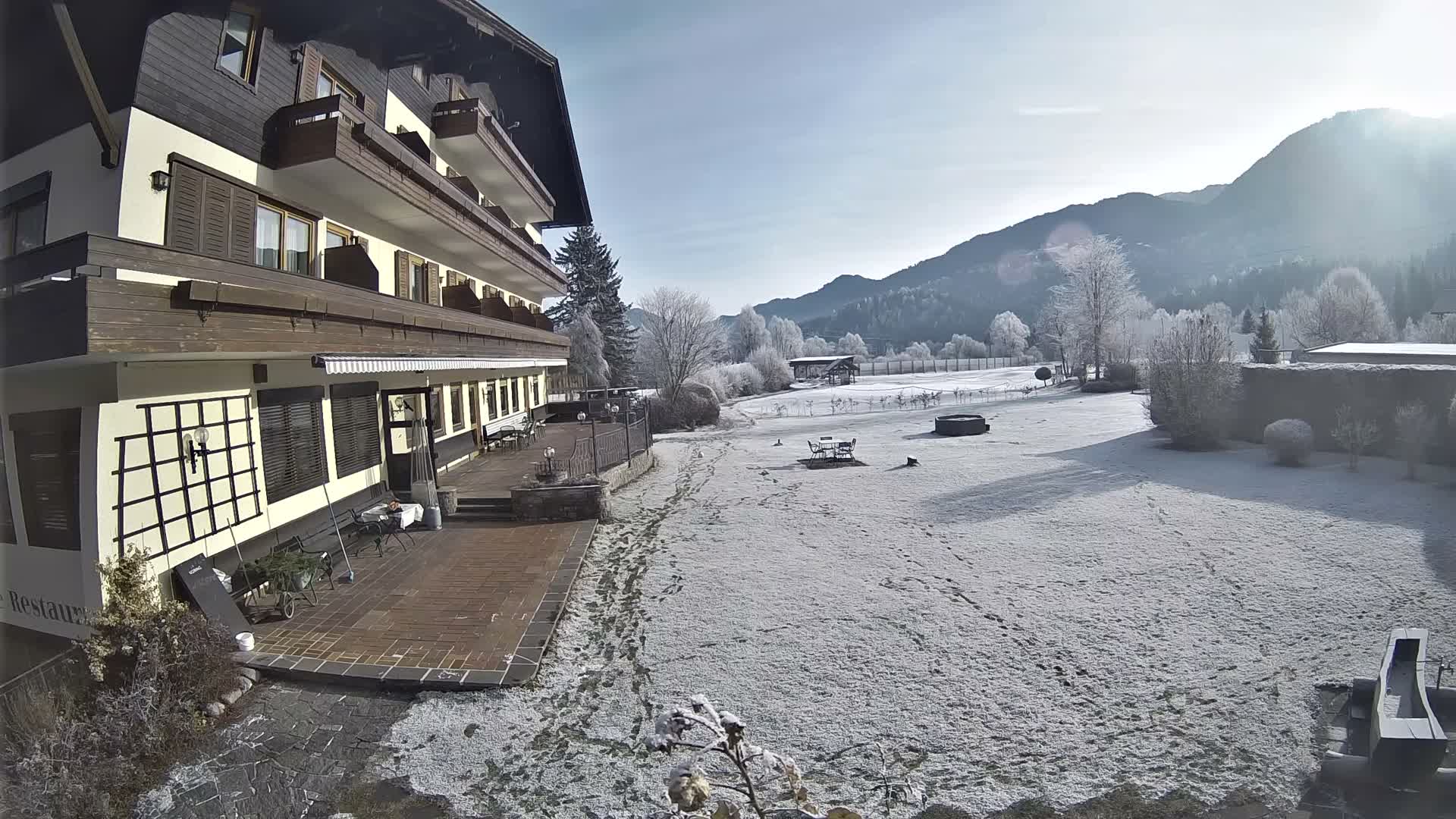 Berg im Drautal, GolfHotel Berghof & Drautalgolf Field Live Cam - Tratten, Berg im Drautal, Spittal an der Drau, Carinthia, Austria