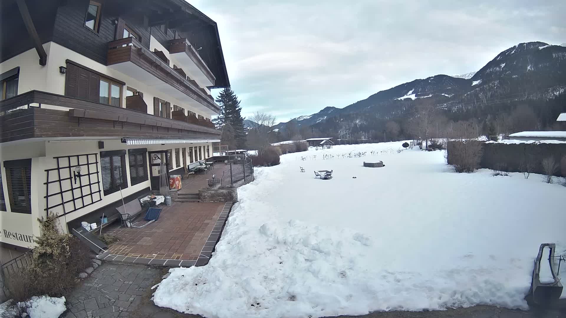 Berg im Drautal, GolfHotel Berghof & Drautalgolf Field Live Cam - Tratten, Berg im Drautal, Spittal an der Drau, Carinthia, Austria