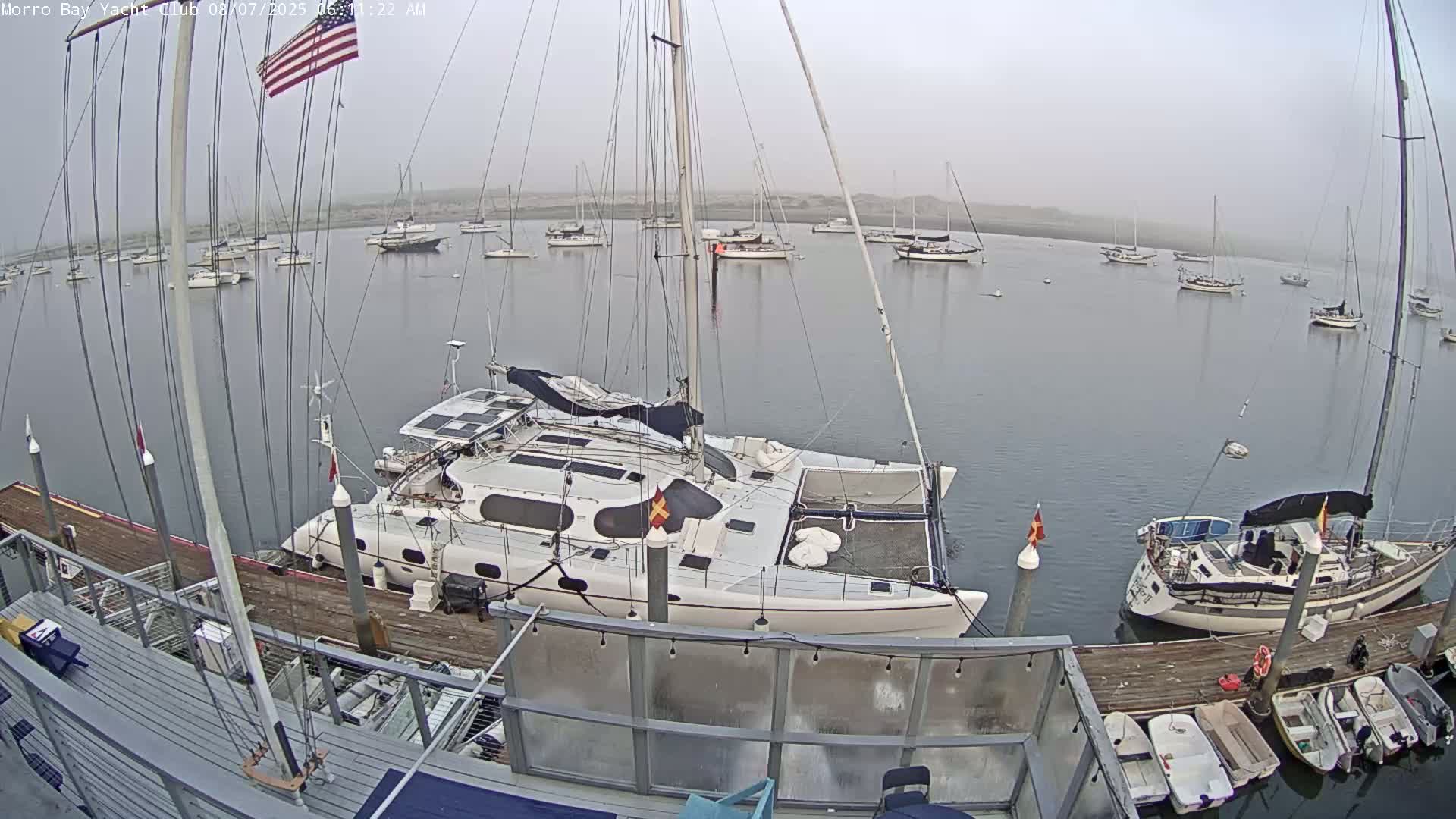 Morro Bay & Morro Bay Yatch Club Live Cam - Morro Bay, San Luis Obispo, California, USA