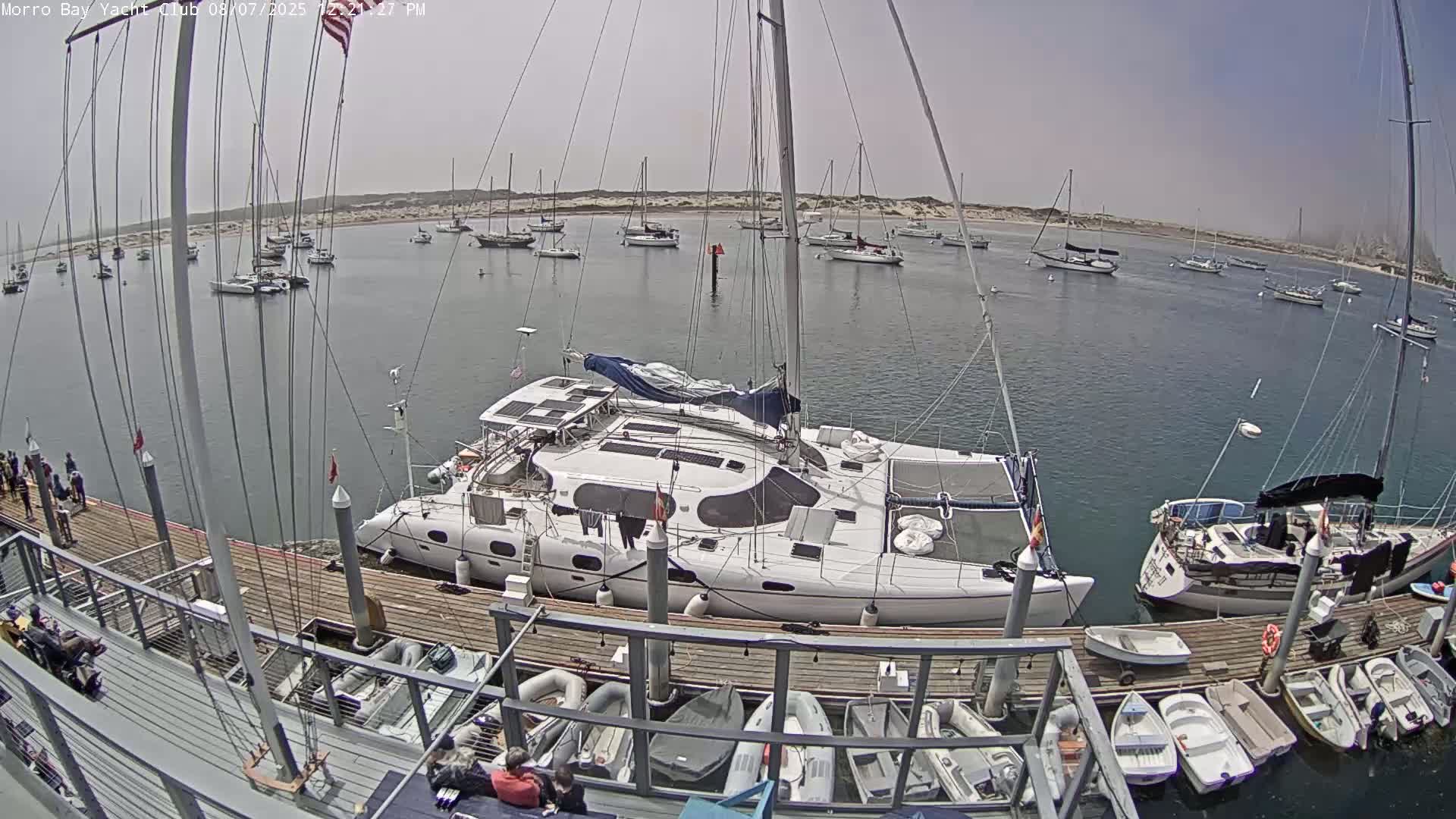 Morro Bay & Morro Bay Yatch Club Live Cam - Morro Bay, San Luis Obispo, California, USA