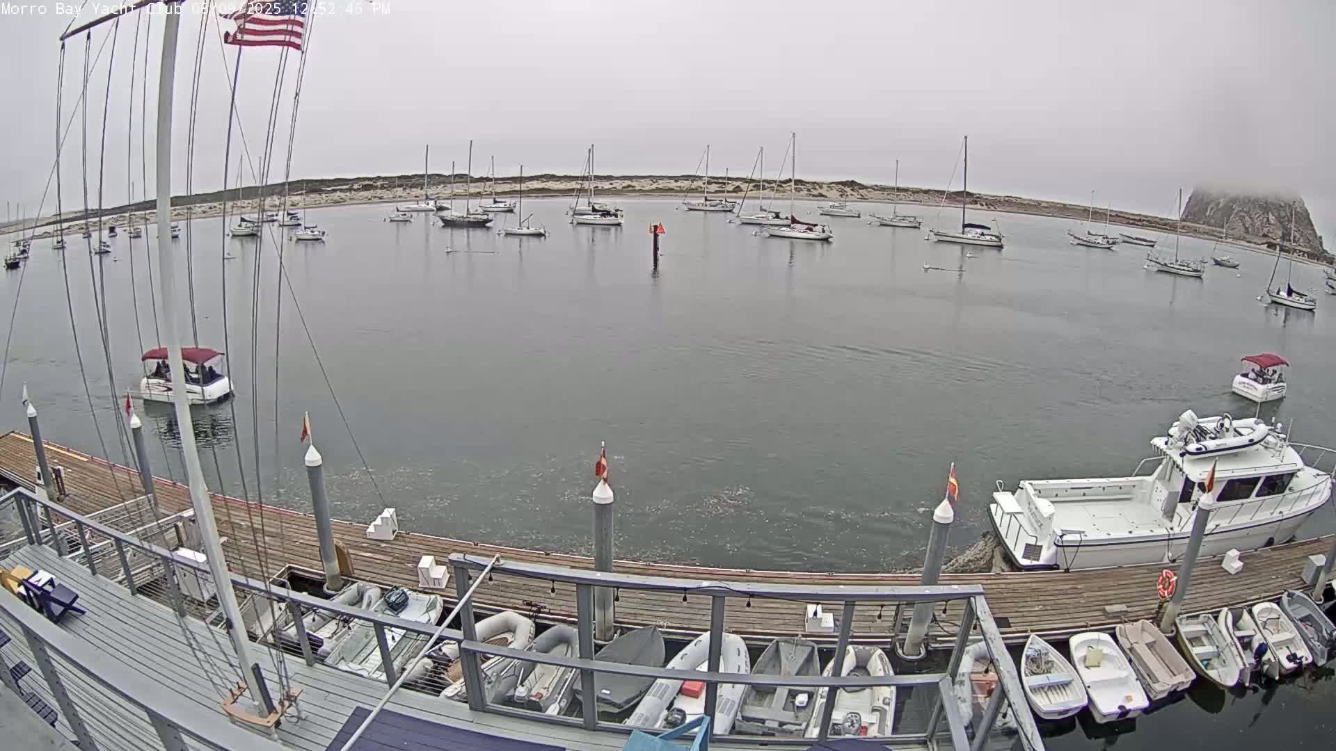 Morro Bay & Morro Bay Yatch Club Live Cam - Morro Bay, San Luis Obispo, California, USA