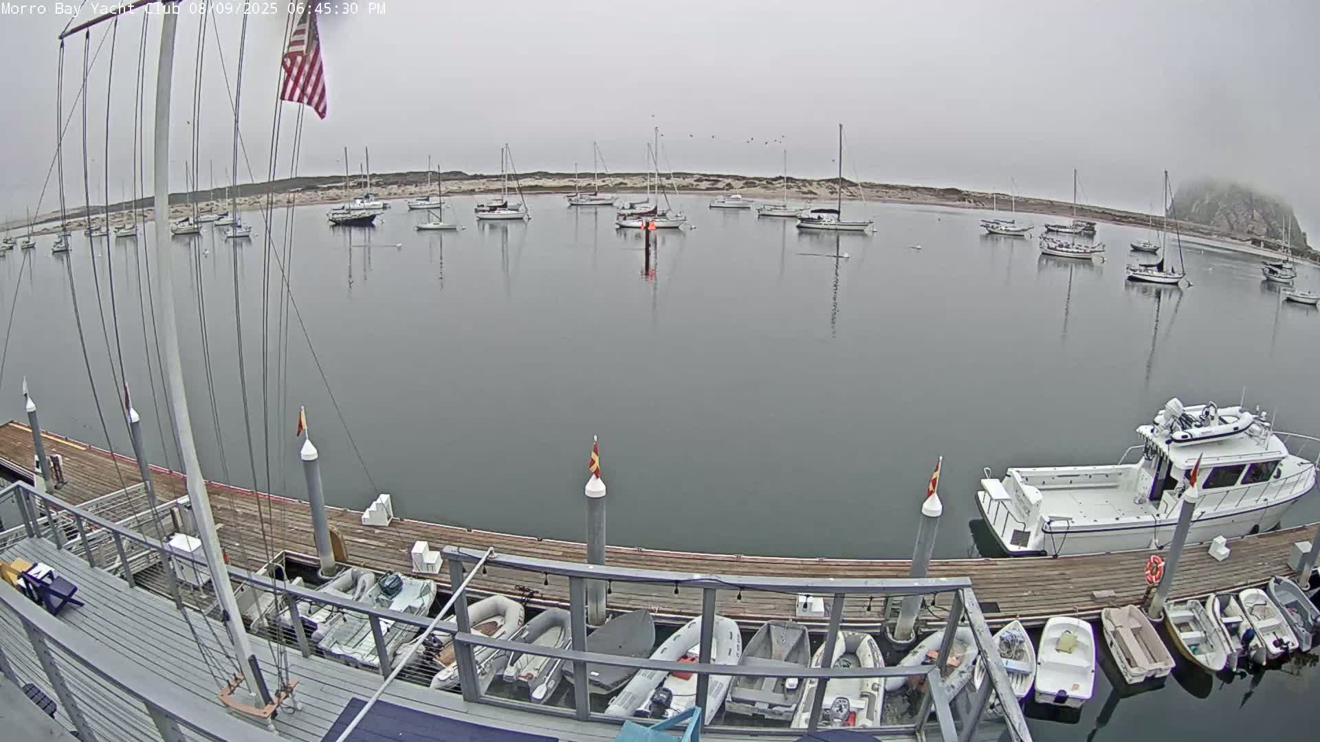 Morro Bay & Morro Bay Yatch Club Live Cam - Morro Bay, San Luis Obispo, California, USA