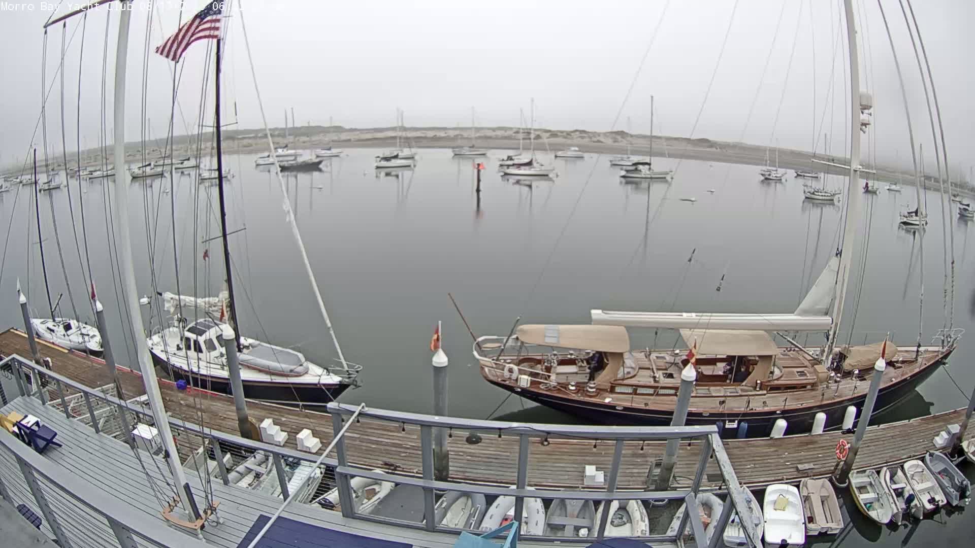 Morro Bay & Morro Bay Yatch Club Live Cam - Morro Bay, San Luis Obispo, California, USA