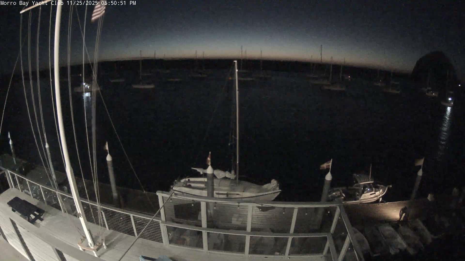 Morro Bay & Morro Bay Yatch Club Live Cam - Morro Bay, San Luis Obispo, California, USA