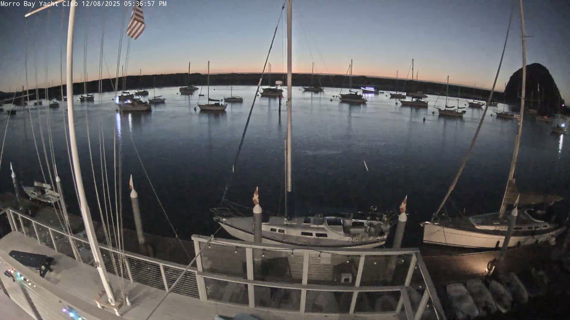 Morro Bay & Morro Bay Yatch Club Live Cam - Morro Bay, San Luis Obispo, California, USA