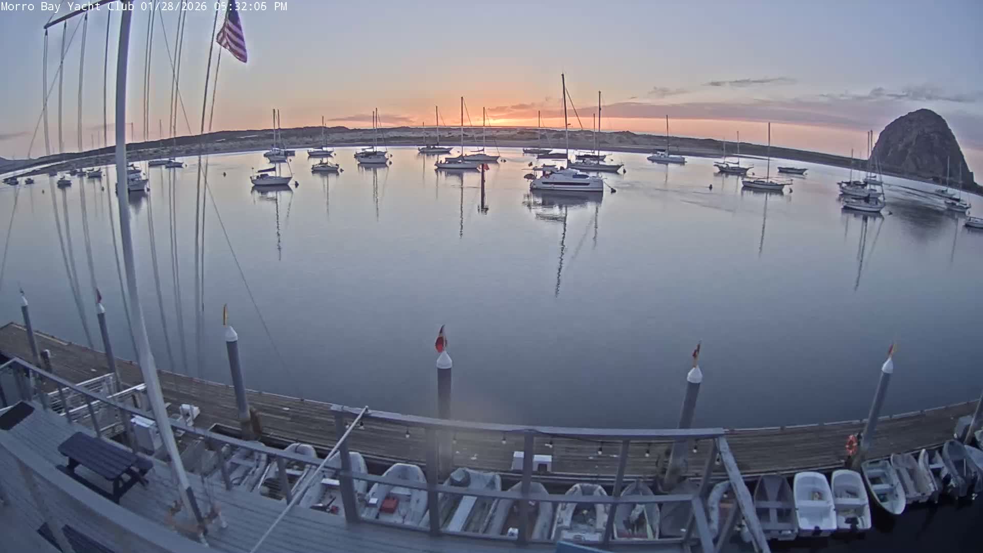 Morro Bay & Morro Bay Yatch Club Live Cam - Morro Bay, San Luis Obispo, California, USA