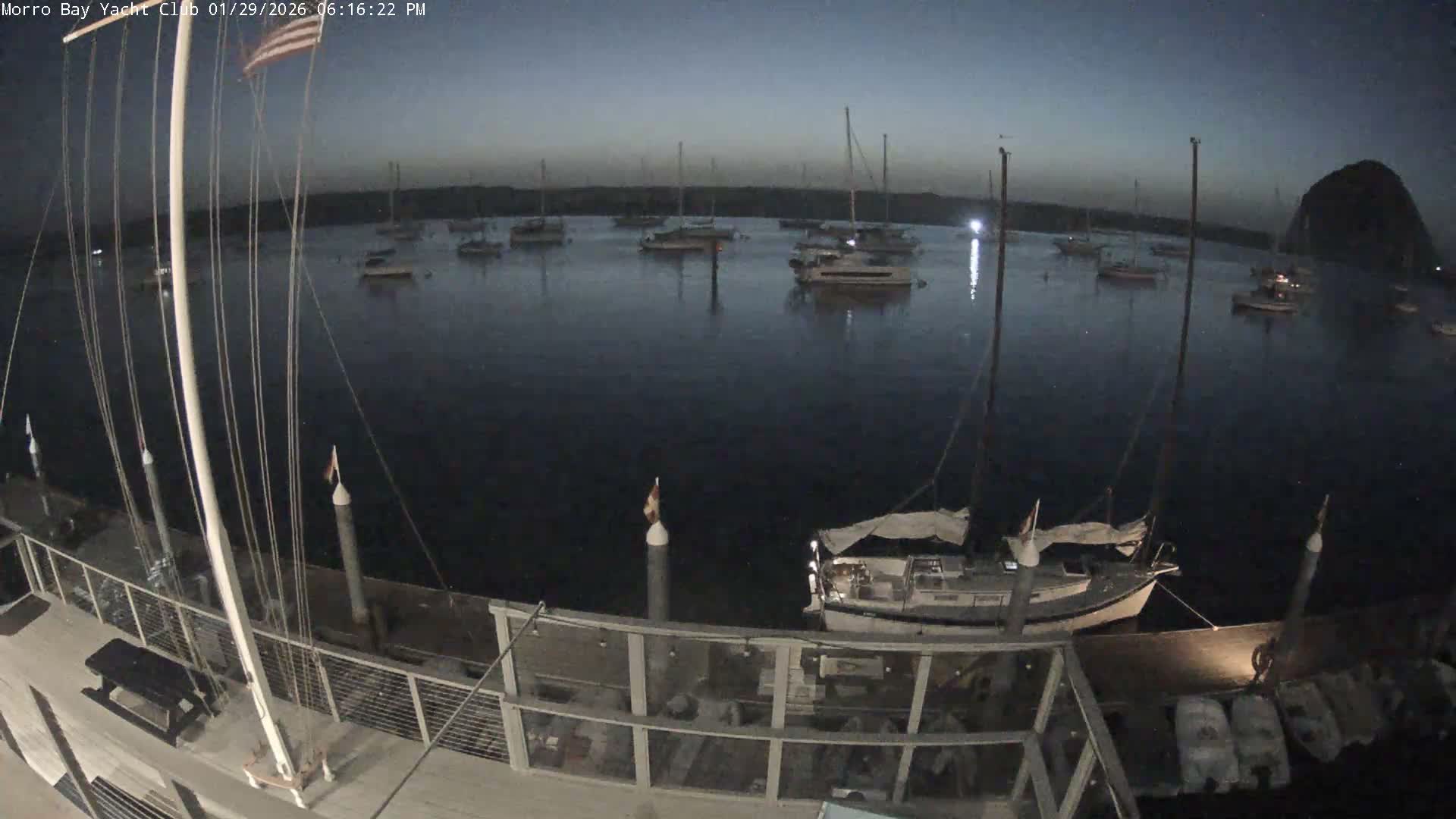 Morro Bay & Morro Bay Yatch Club Live Cam - Morro Bay, San Luis Obispo, California, USA