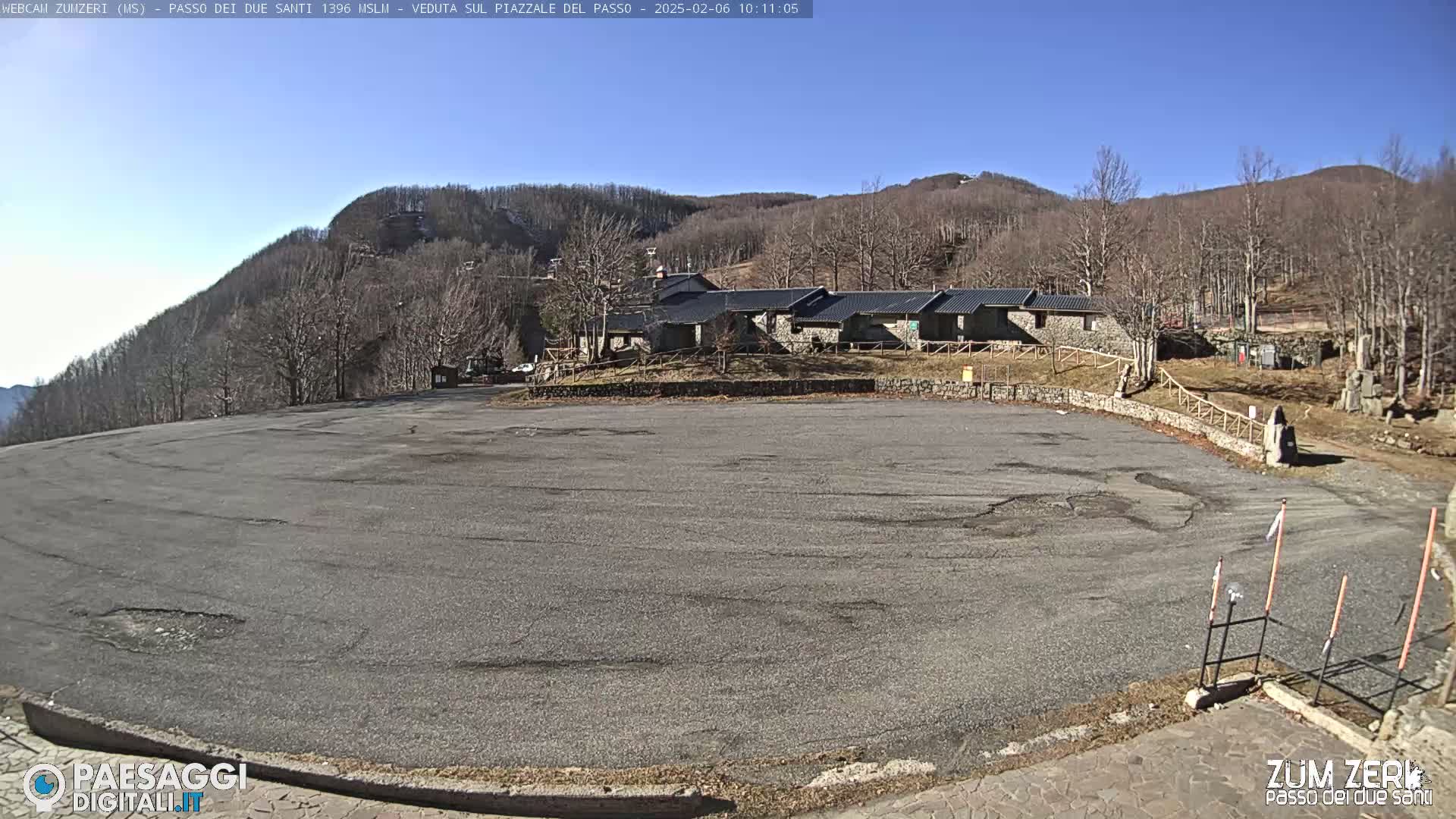  Zum Zeri Two Saints Pass in Lunigiana Live Cam - Massa & Carrara, Tuscany, Italy