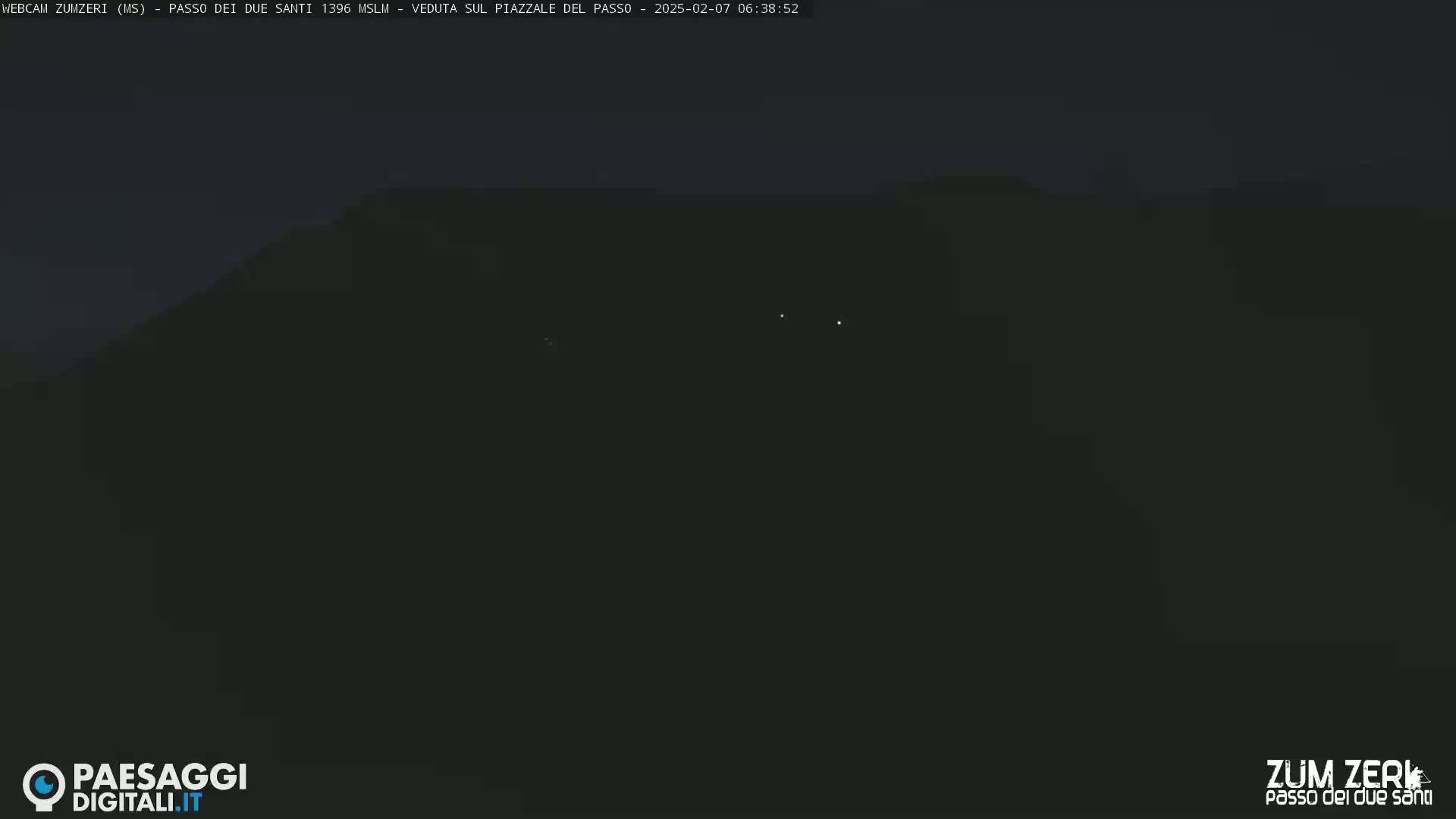  Zum Zeri Two Saints Pass in Lunigiana Live Cam - Massa & Carrara, Tuscany, Italy