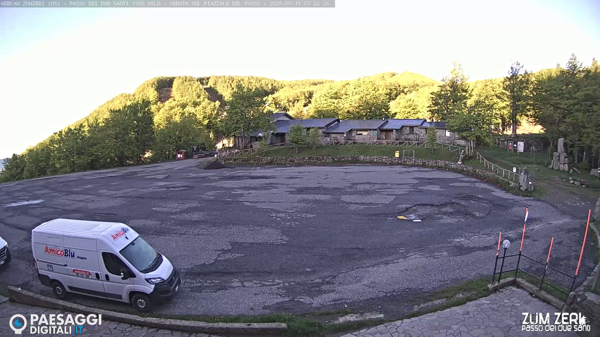 Zum Zeri Two Saints Pass in Lunigiana Live Cam - Massa & Carrara, Tuscany, Italy