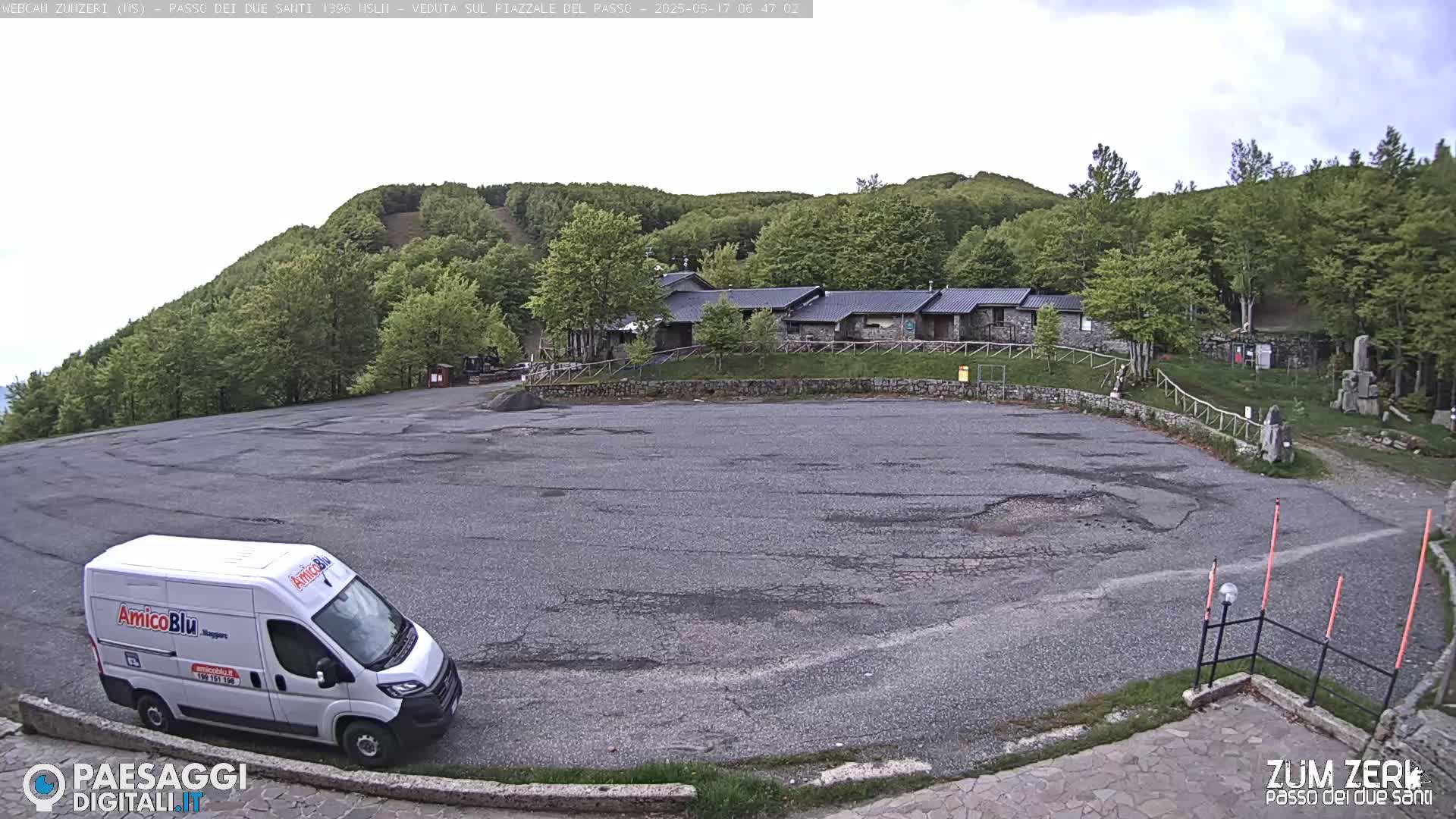  Zum Zeri Two Saints Pass in Lunigiana Live Cam - Massa & Carrara, Tuscany, Italy