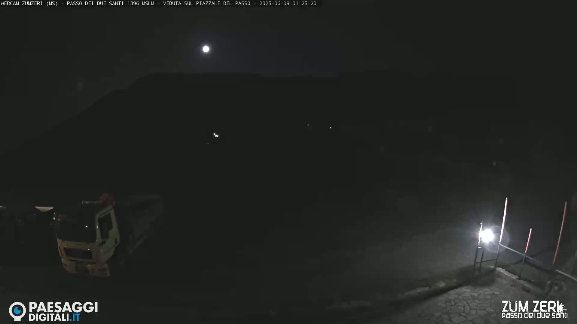  Zum Zeri Two Saints Pass in Lunigiana Live Cam - Massa & Carrara, Tuscany, Italy