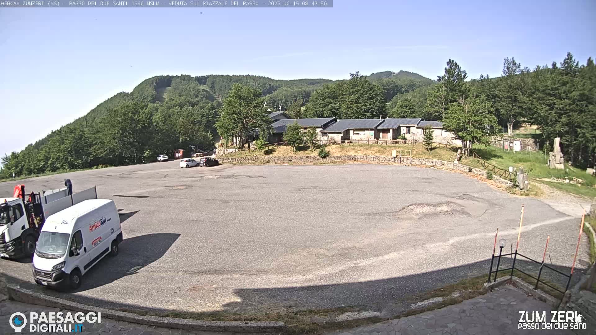  Zum Zeri Two Saints Pass in Lunigiana Live Cam - Massa & Carrara, Tuscany, Italy