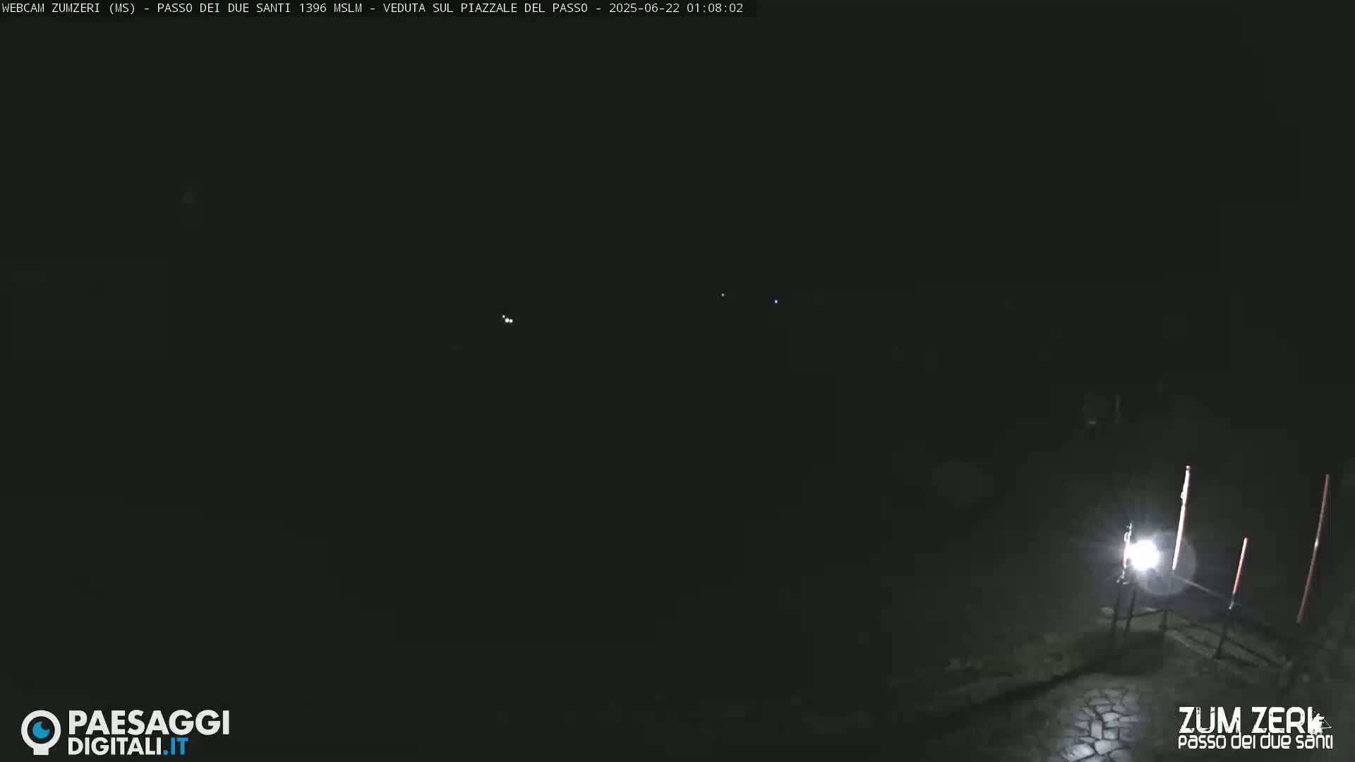  Zum Zeri Two Saints Pass in Lunigiana Live Cam - Massa & Carrara, Tuscany, Italy
