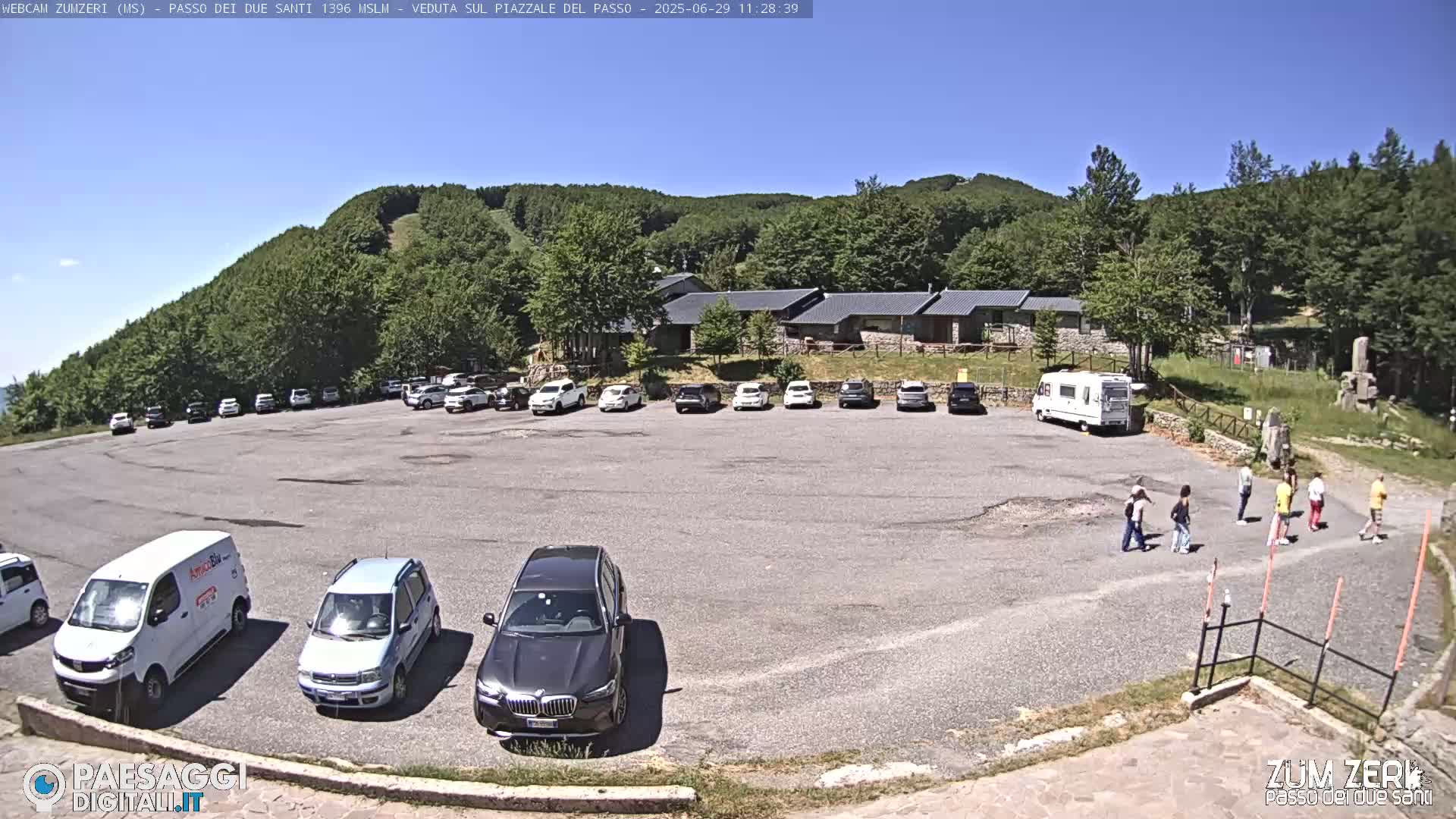  Zum Zeri Two Saints Pass in Lunigiana Live Cam - Massa & Carrara, Tuscany, Italy