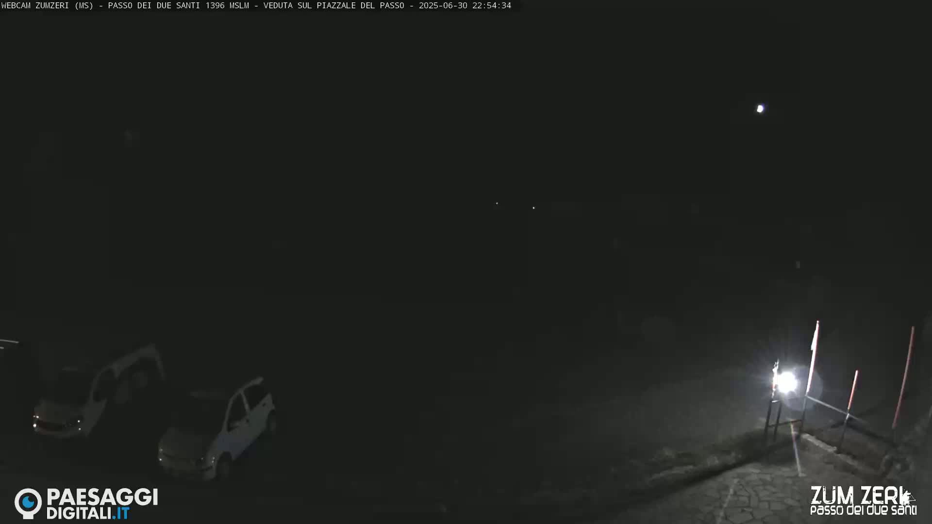  Zum Zeri Two Saints Pass in Lunigiana Live Cam - Massa & Carrara, Tuscany, Italy