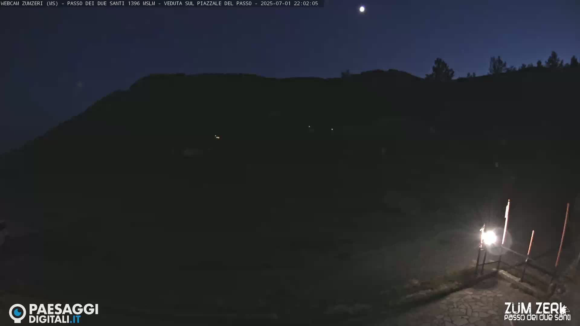  Zum Zeri Two Saints Pass in Lunigiana Live Cam - Massa & Carrara, Tuscany, Italy