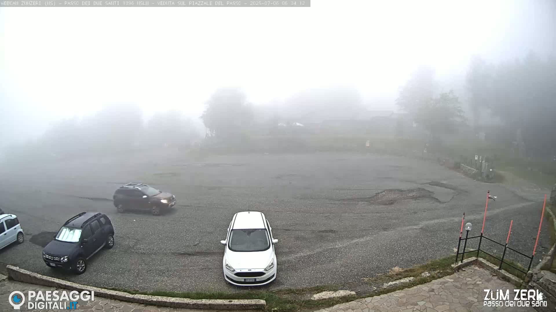  Zum Zeri Two Saints Pass in Lunigiana Live Cam - Massa & Carrara, Tuscany, Italy