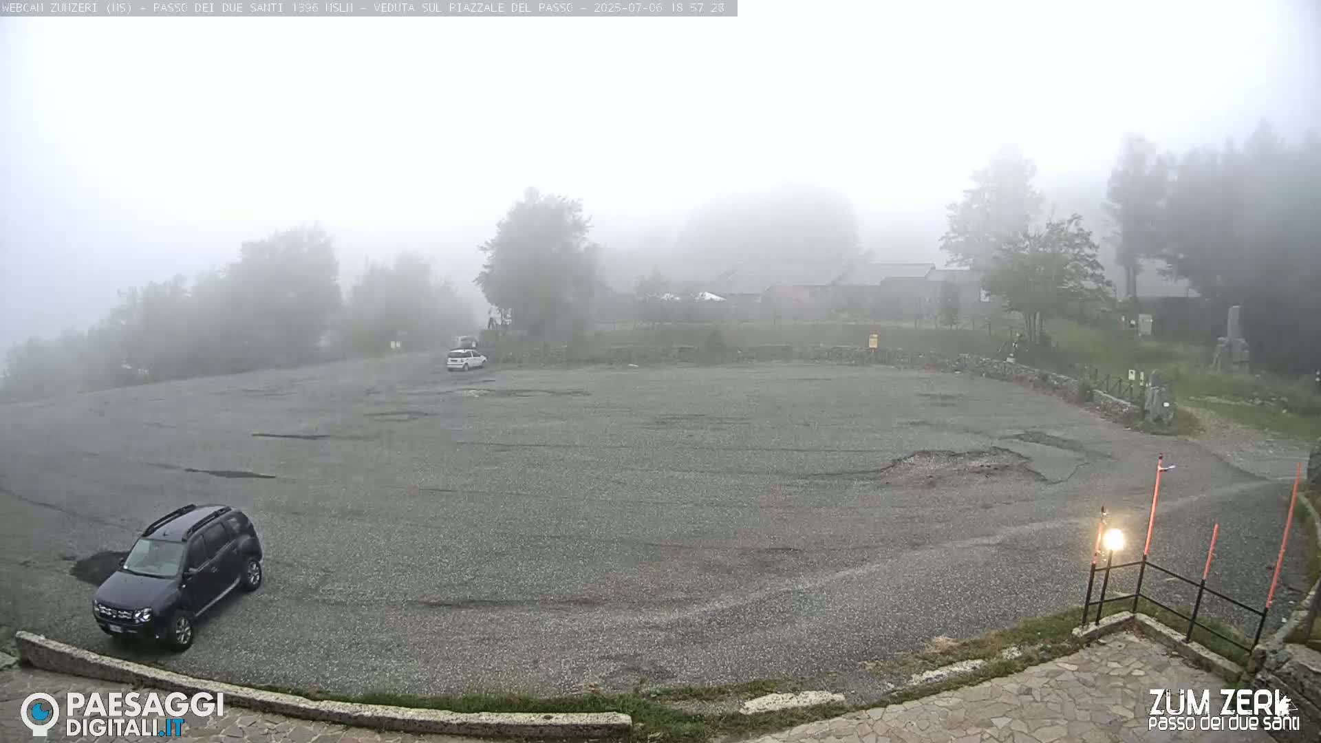  Zum Zeri Two Saints Pass in Lunigiana Live Cam - Massa & Carrara, Tuscany, Italy