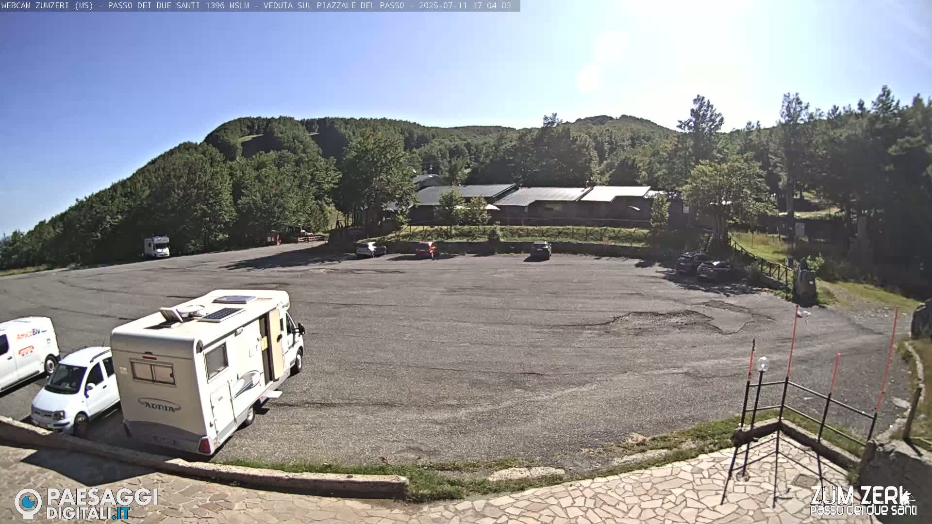  Zum Zeri Two Saints Pass in Lunigiana Live Cam - Massa & Carrara, Tuscany, Italy