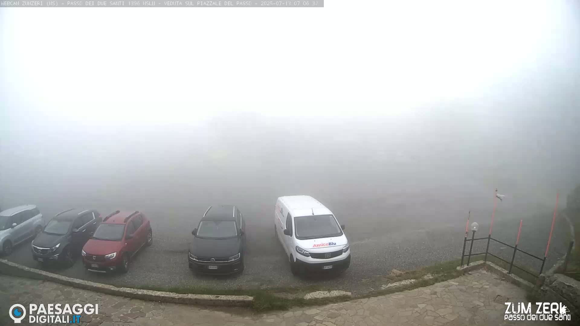  Zum Zeri Two Saints Pass in Lunigiana Live Cam - Massa & Carrara, Tuscany, Italy