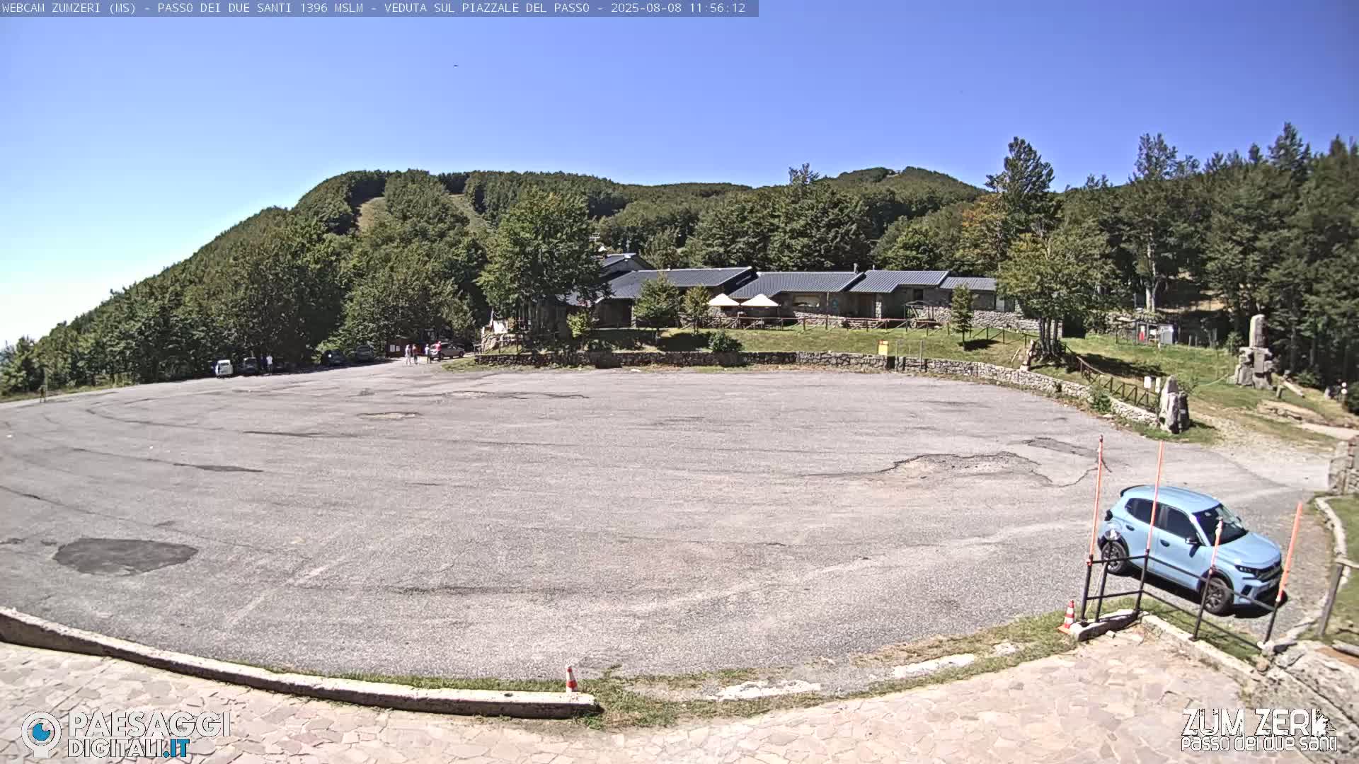  Zum Zeri Two Saints Pass in Lunigiana Live Cam - Massa & Carrara, Tuscany, Italy