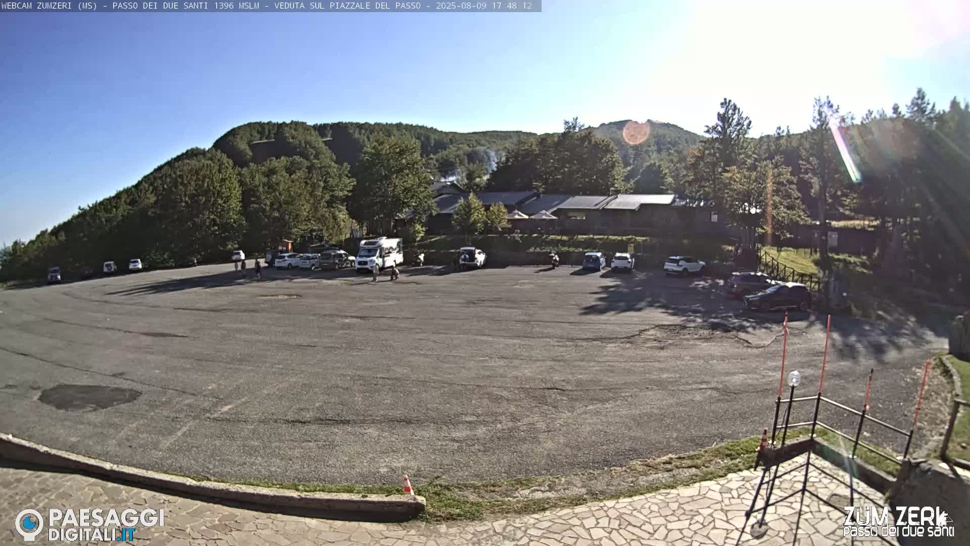  Zum Zeri Two Saints Pass in Lunigiana Live Cam - Massa & Carrara, Tuscany, Italy