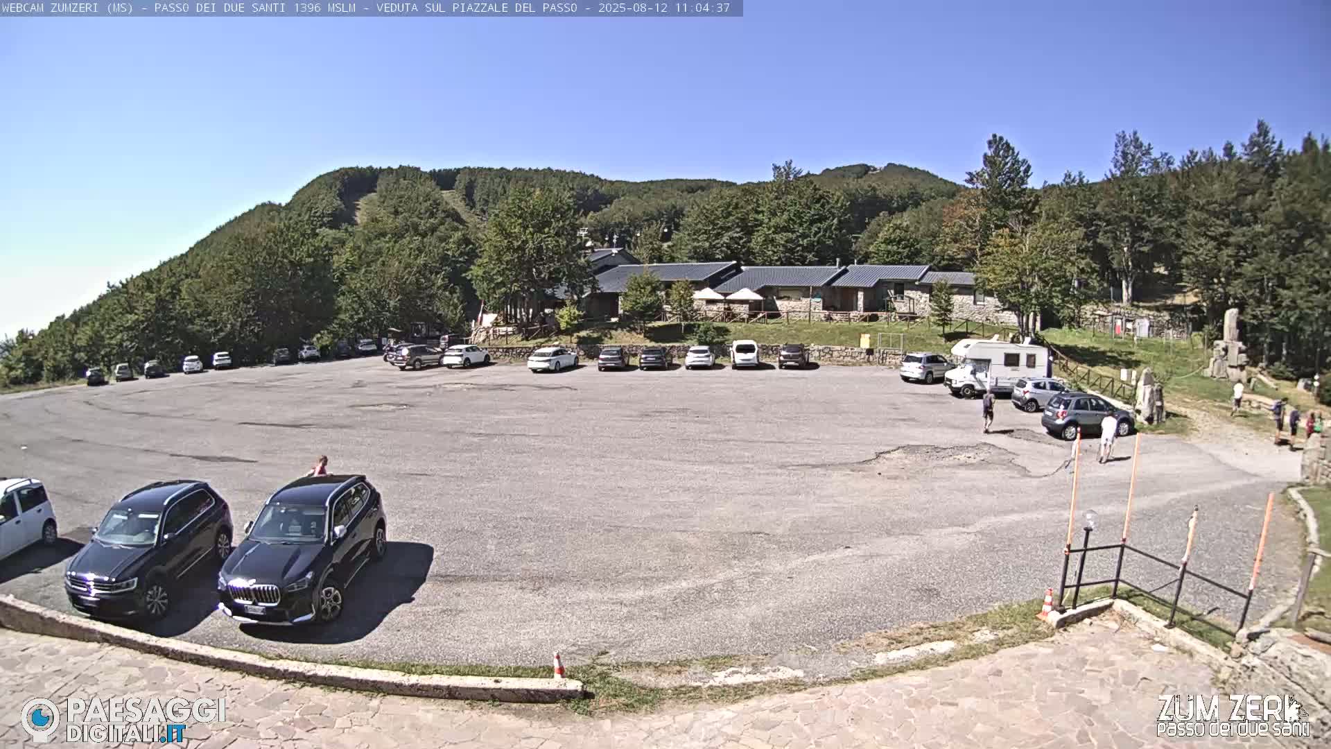  Zum Zeri Two Saints Pass in Lunigiana Live Cam - Massa & Carrara, Tuscany, Italy