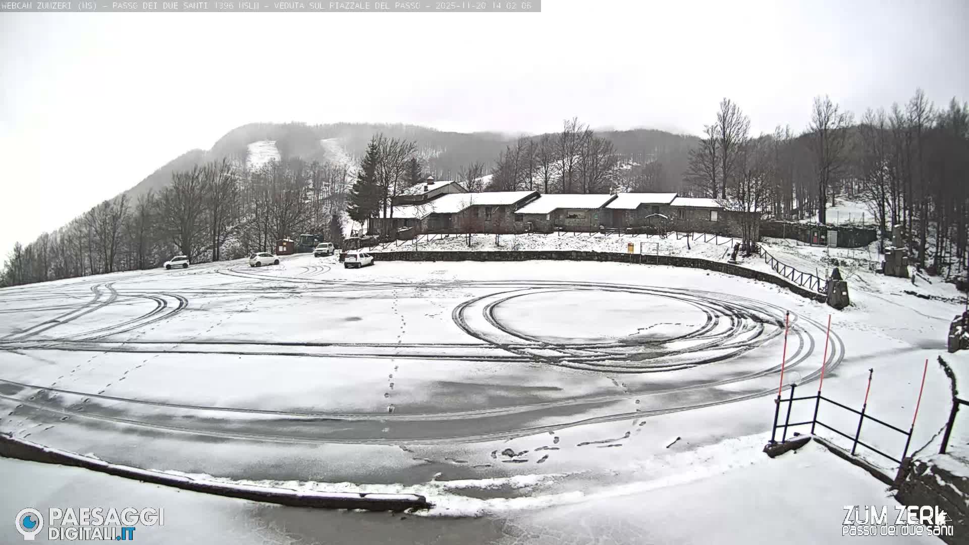 Zum Zeri Two Saints Pass in Lunigiana Live Cam - Massa & Carrara, Tuscany, Italy