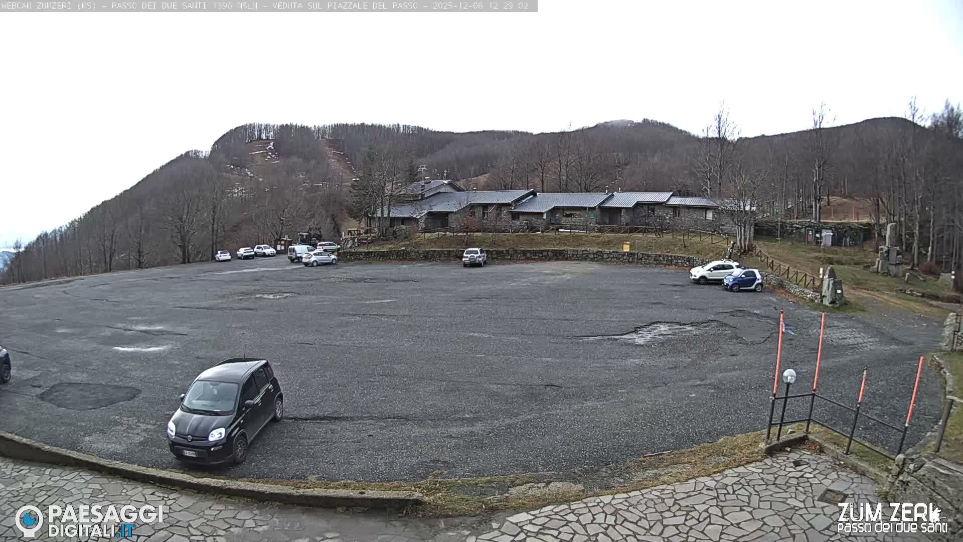  Zum Zeri Two Saints Pass in Lunigiana Live Cam - Massa & Carrara, Tuscany, Italy