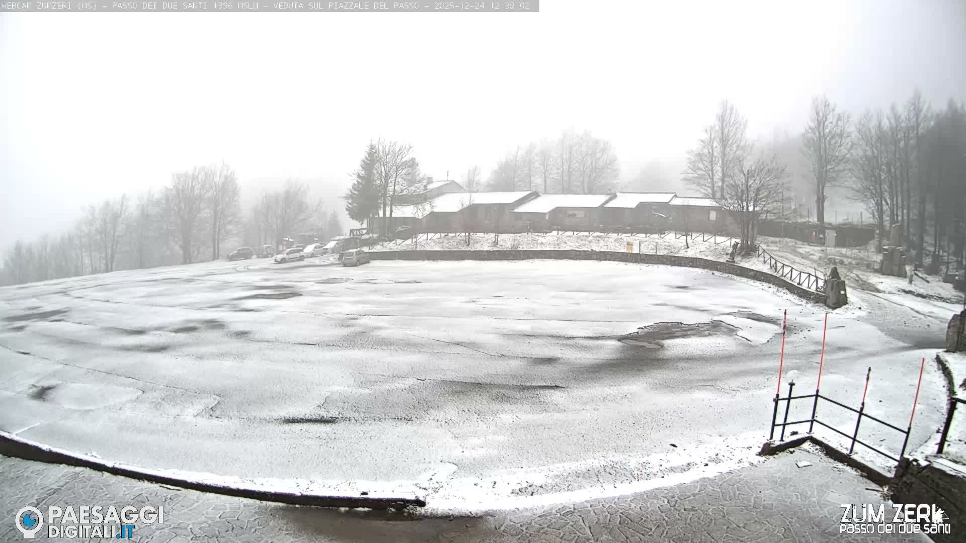  Zum Zeri Two Saints Pass in Lunigiana Live Cam - Massa & Carrara, Tuscany, Italy