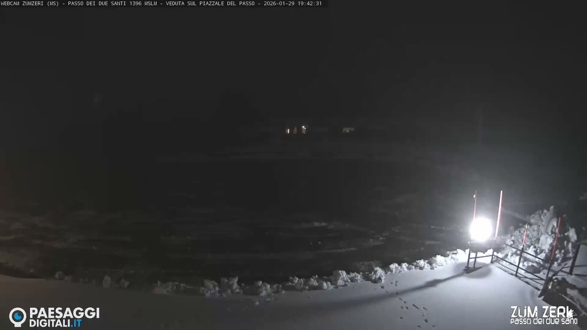  Zum Zeri Two Saints Pass in Lunigiana Live Cam - Massa & Carrara, Tuscany, Italy
