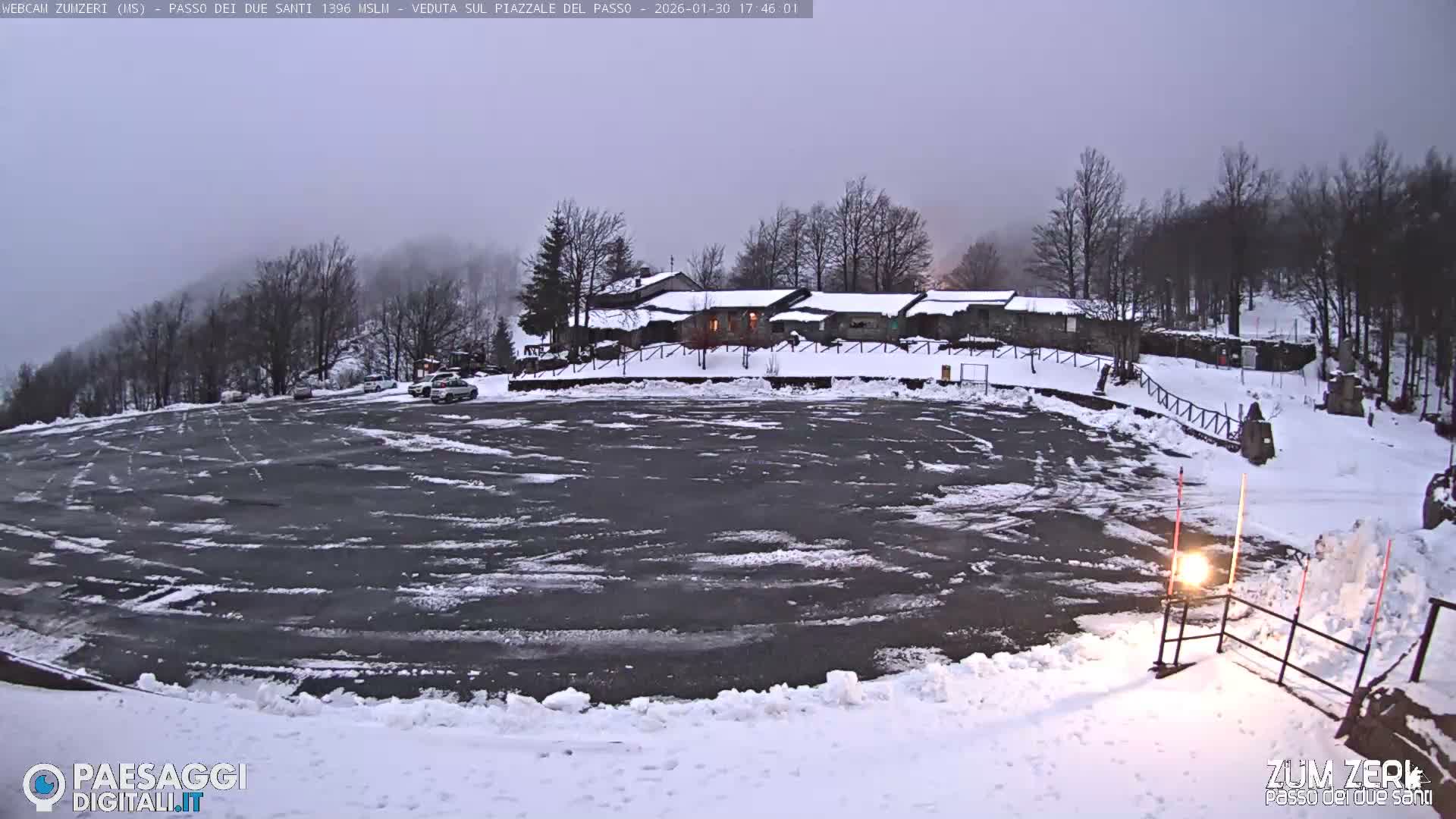  Zum Zeri Two Saints Pass in Lunigiana Live Cam - Massa & Carrara, Tuscany, Italy