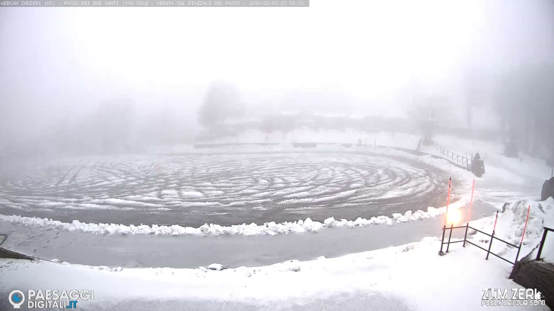  Zum Zeri Two Saints Pass in Lunigiana Live Cam - Massa & Carrara, Tuscany, Italy
