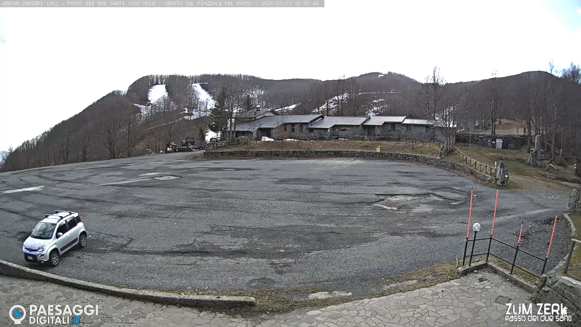  Zum Zeri Two Saints Pass in Lunigiana Live Cam - Massa & Carrara, Tuscany, Italy