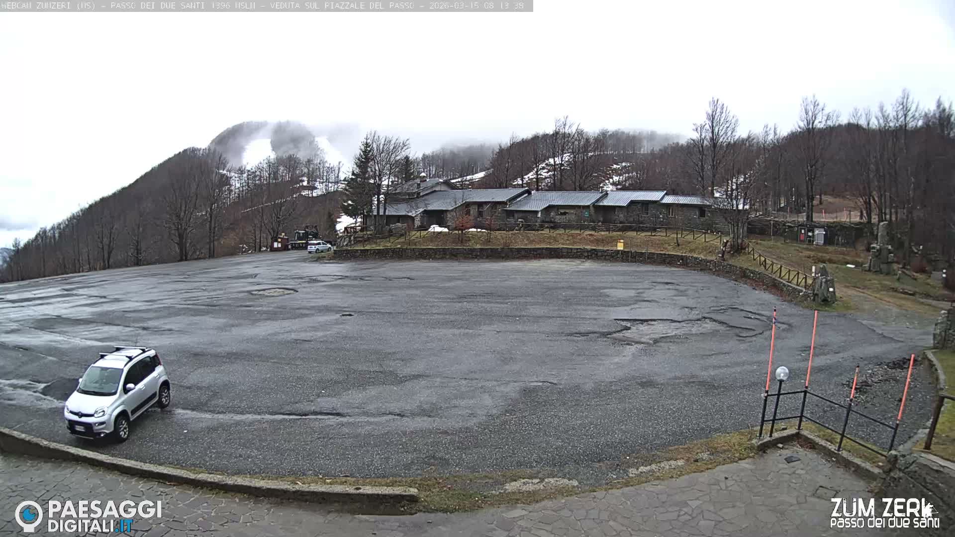  Zum Zeri Two Saints Pass in Lunigiana Live Cam - Massa & Carrara, Tuscany, Italy