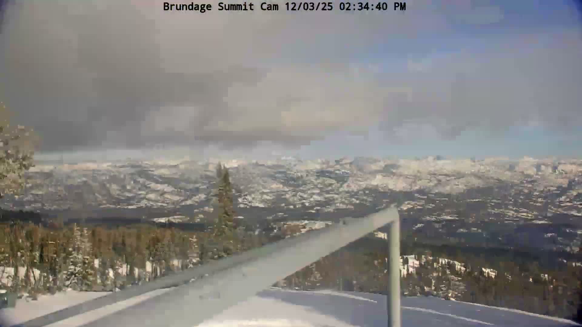 Brundage Mountain Summit Panaromic 360 View Live Cam - McCall, Valley, Idaho, USA